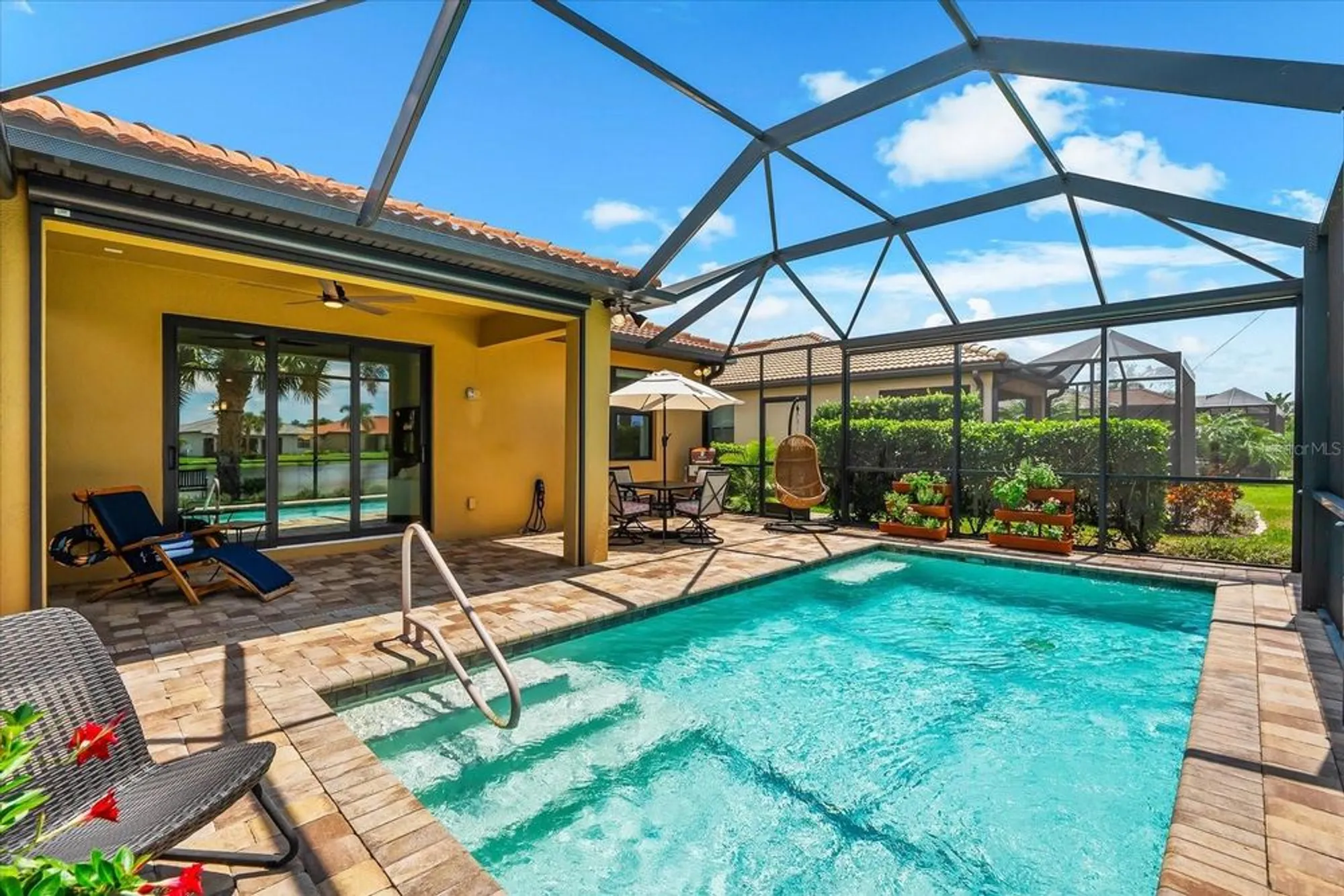 Property Slideshow image 38 of 98 | 7612 kirkland cv, Bradenton, FL, 34202