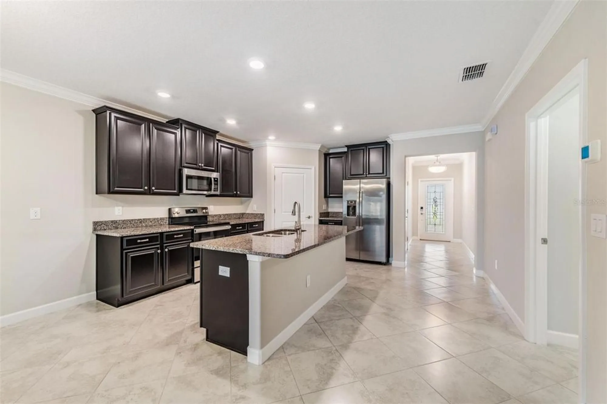 Property Slideshow image 5 of 90 | 10450 weldon cork way, San Antonio, FL, 33576