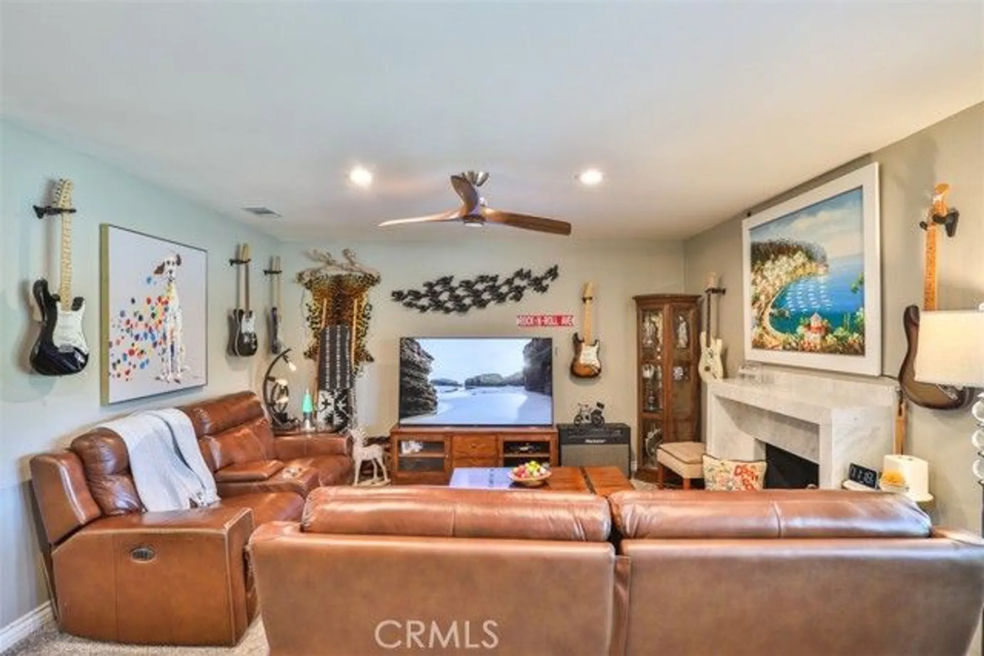 Property Slideshow image 13 of 47 | 17549 plaza otonal, San Diego, CA, 92128