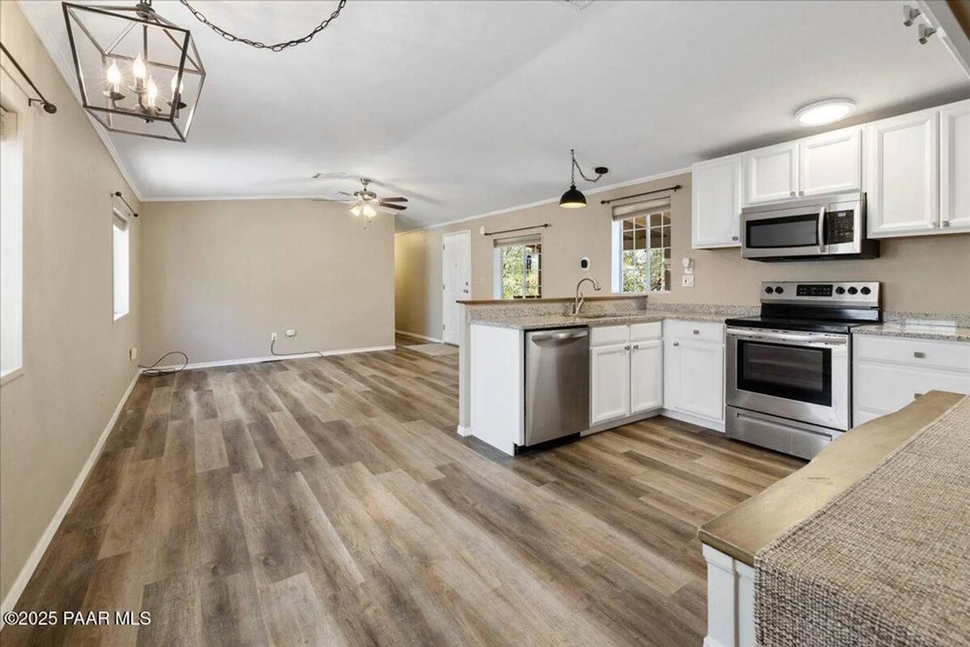 Property Slideshow image 6 of 20 | 2091 prescott canyon cir, Prescott, AZ, 86301