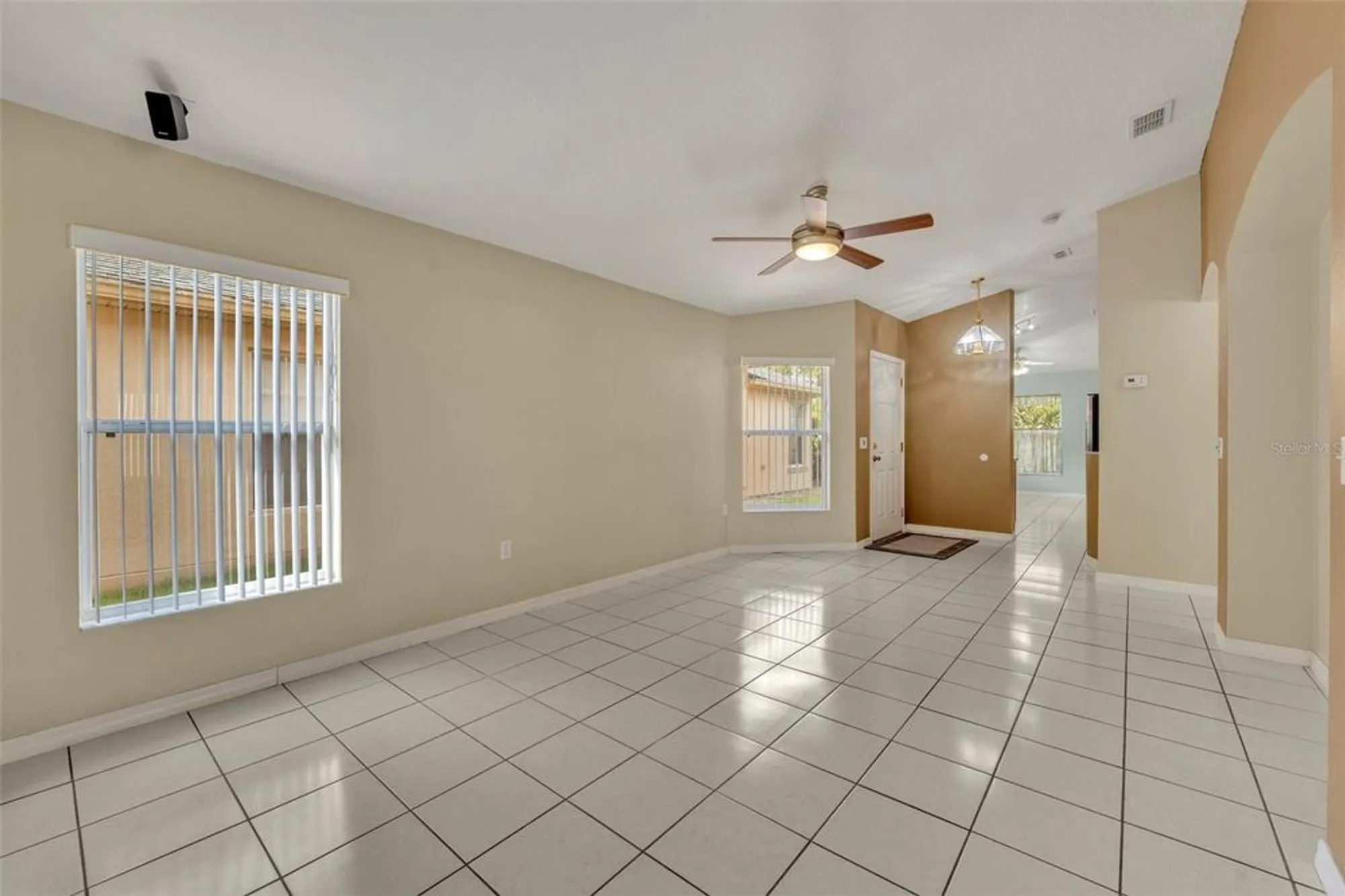 Property Slideshow image 12 of 35 | 540 grand canal dr, Kissimmee, FL, 34759
