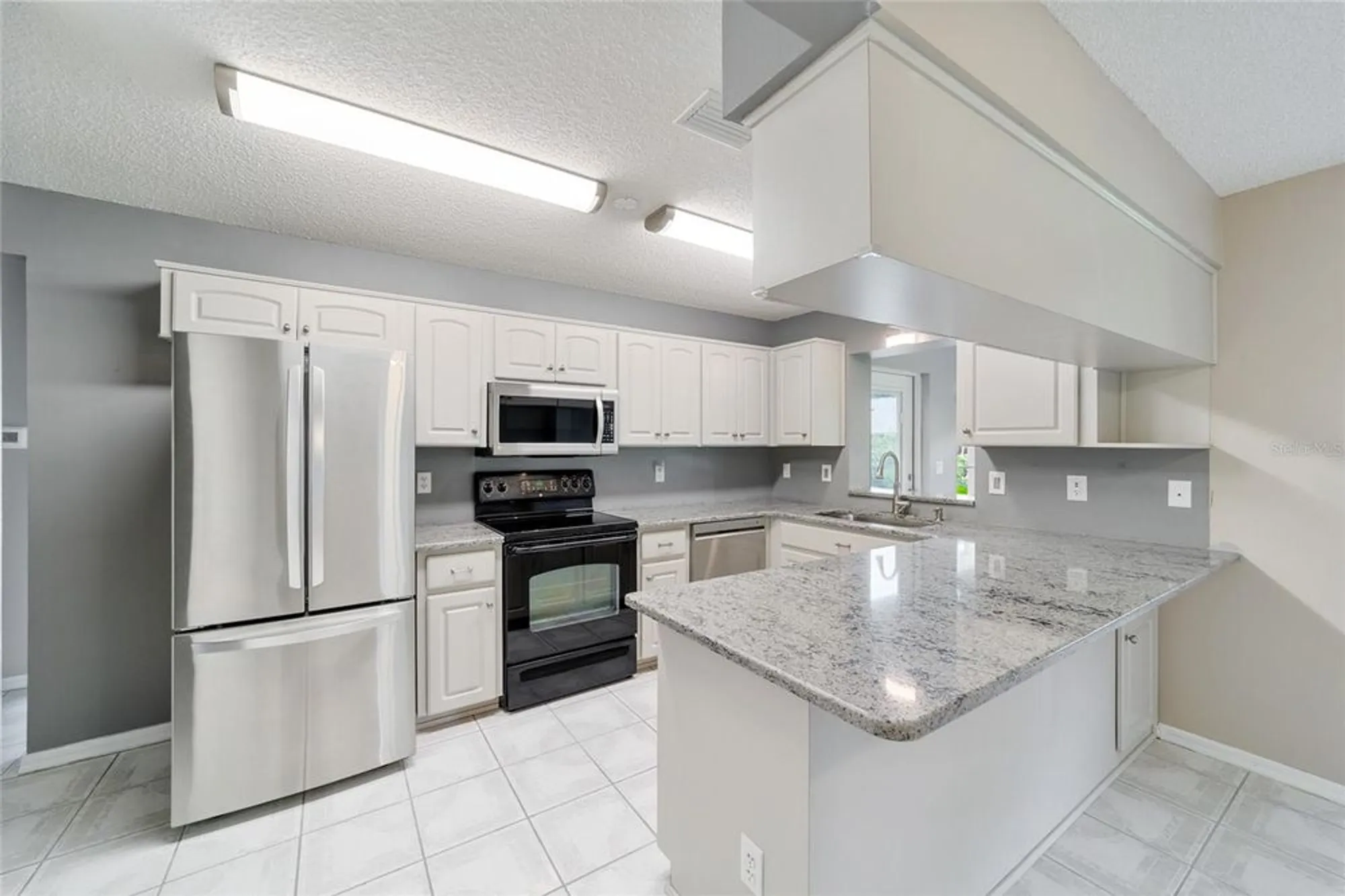 Property Slideshow image 16 of 68 | 9015 sw 94th st d, Ocala, FL, 34481
