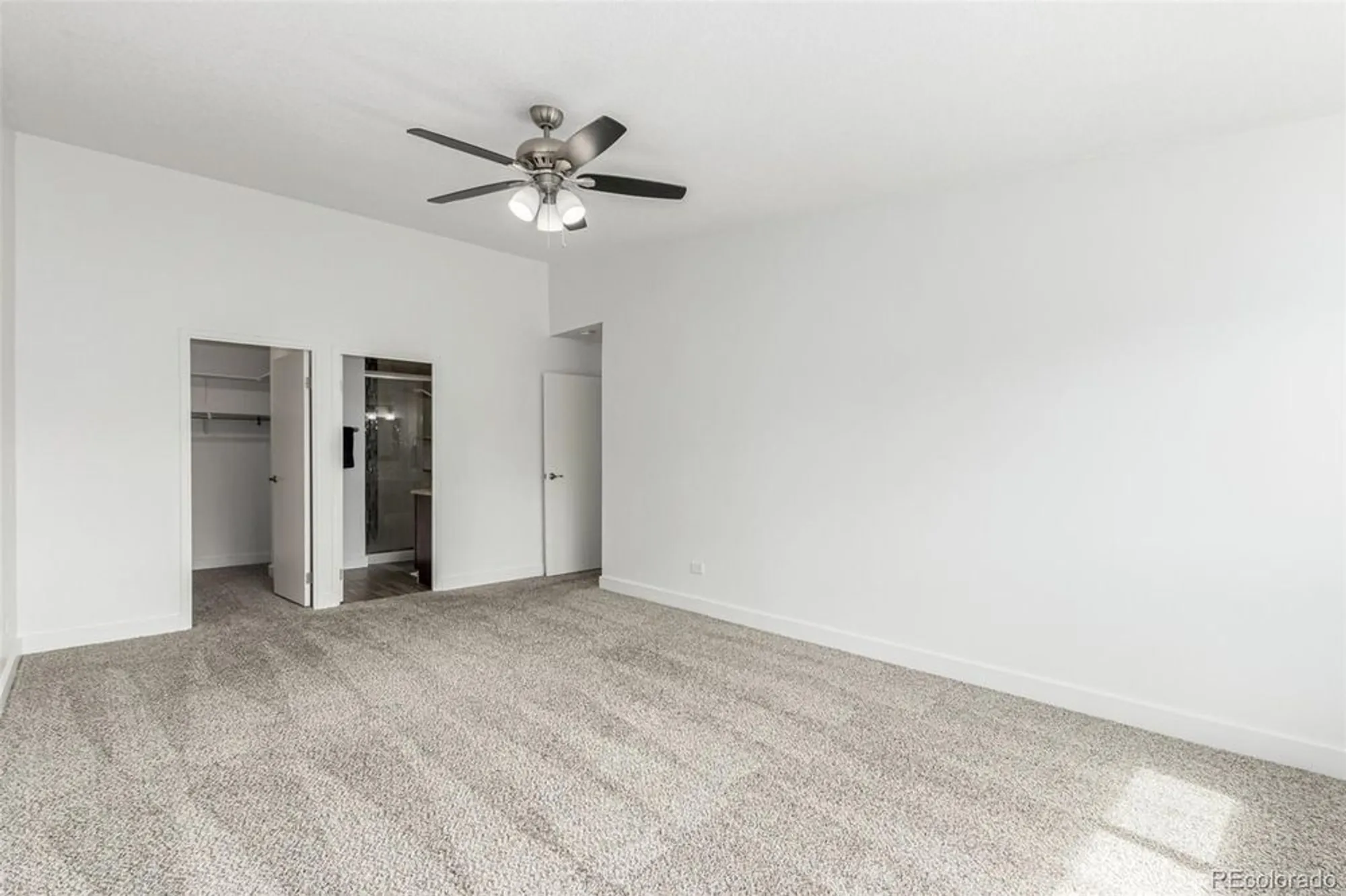 Property Slideshow image 10 of 31 | 300 s clinton st apt 7d, Denver, CO, 80247