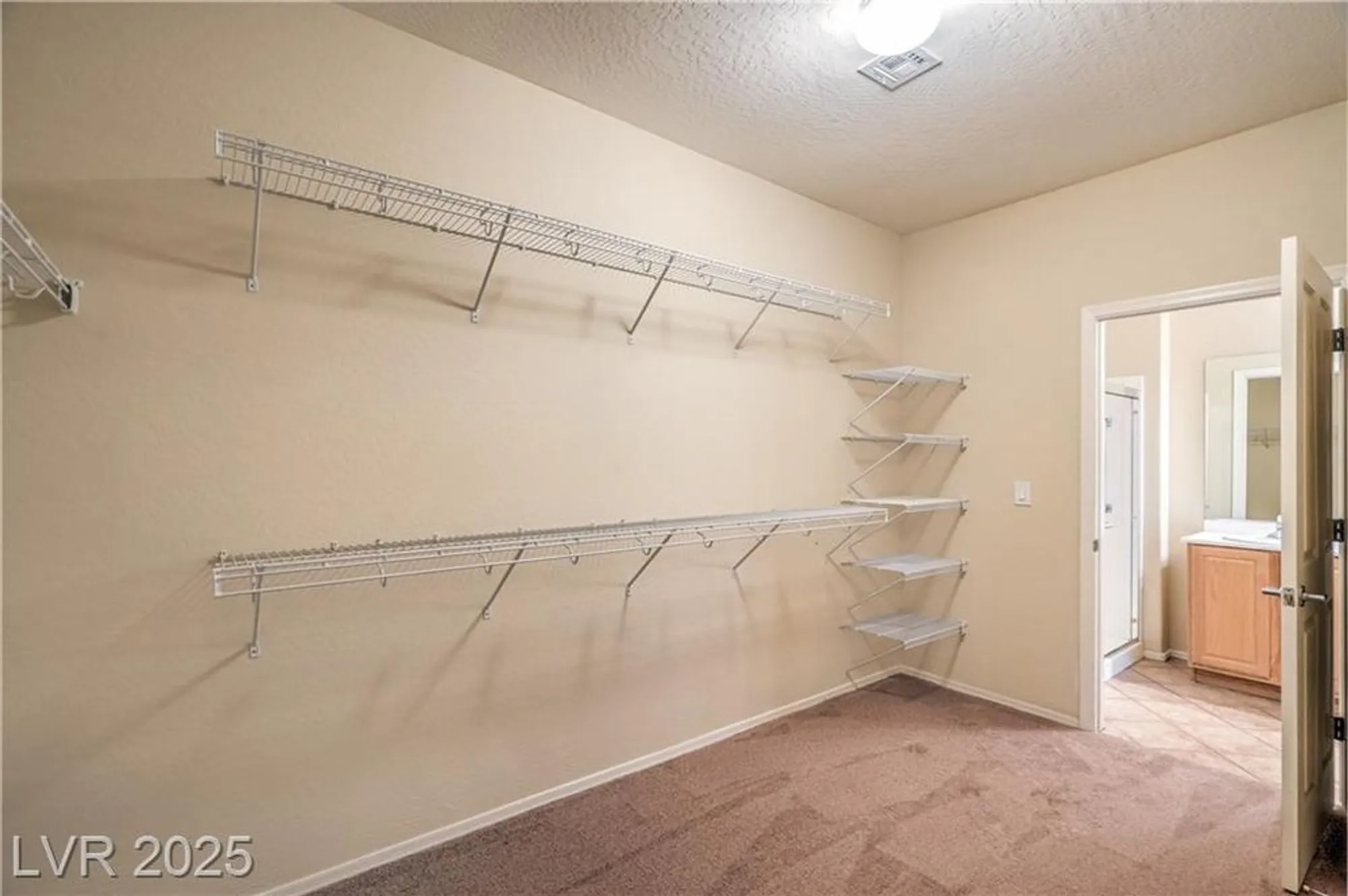 Property Slideshow image 21 of 62 | 2331 meteor shower st, Henderson, NV, 89044