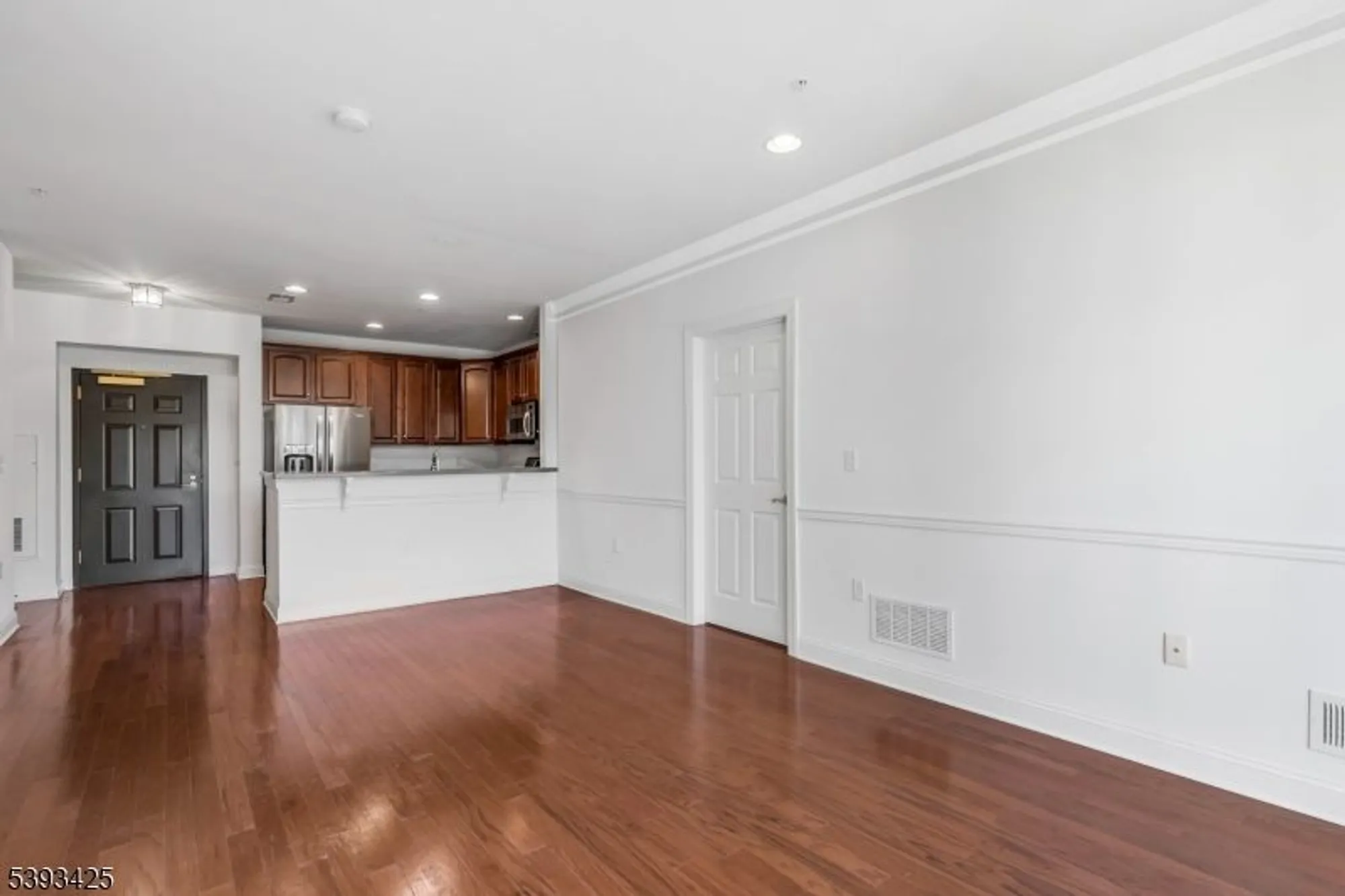 Property Slideshow image 11 of 29 | 266 victoria dr, Bridgewater, NJ, 08807