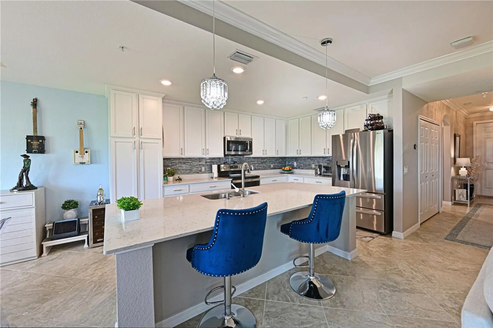 Property Slideshow image 8 of 74 | 910 tidewater shores loop 102, Bradenton, FL, 34208