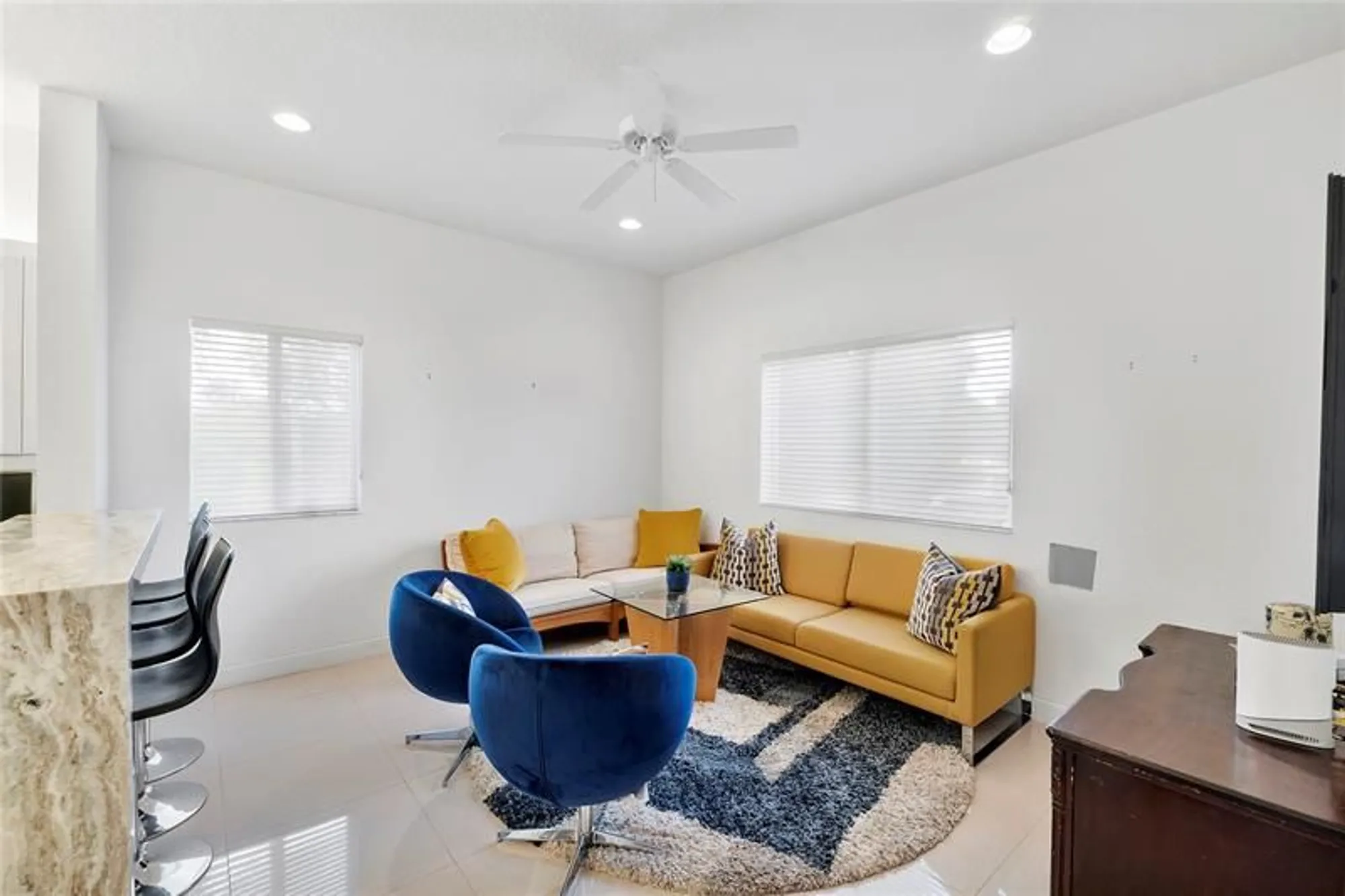 Property Slideshow image 13 of 36 | 7940 exeter cir 201, Tamarac, FL, 33321