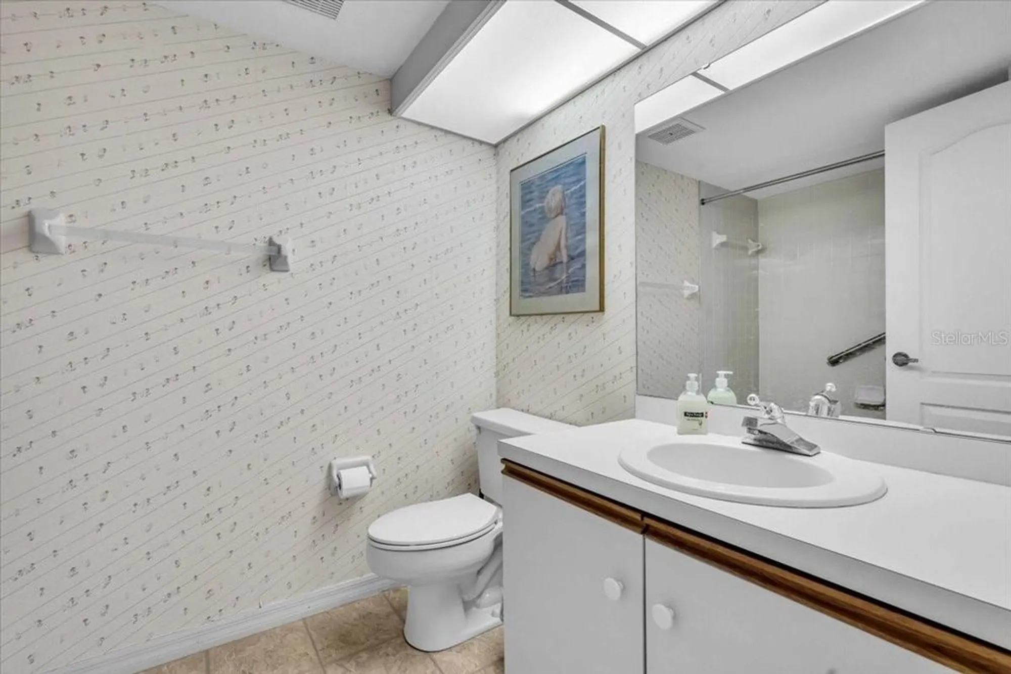 Property Slideshow image 10 of 45 | 6501 stone river rd 209, Bradenton, FL, 34203