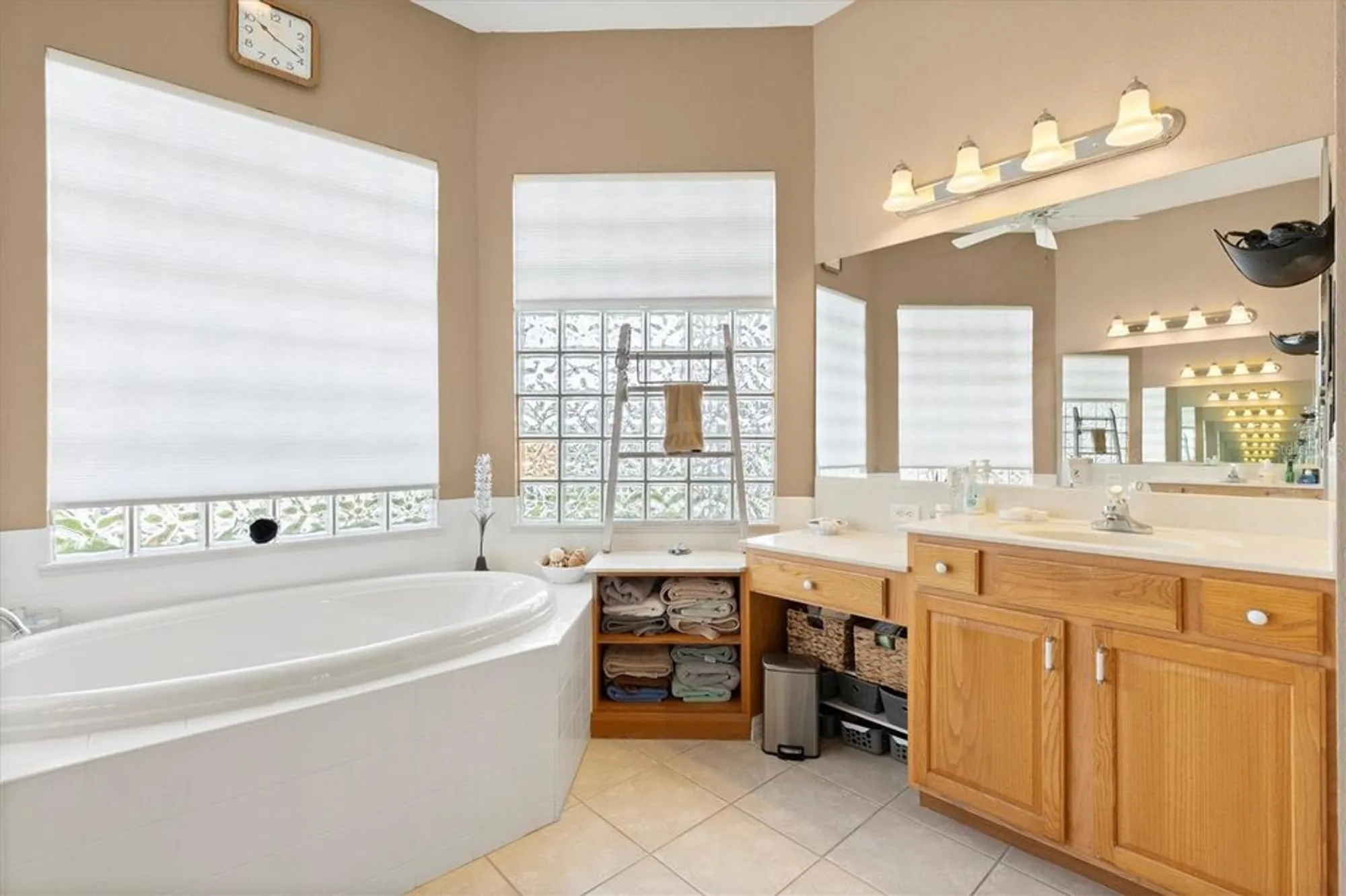 Property Slideshow image 27 of 49 | 11839 se 173rd lane rd, Summerfield, FL, 34491