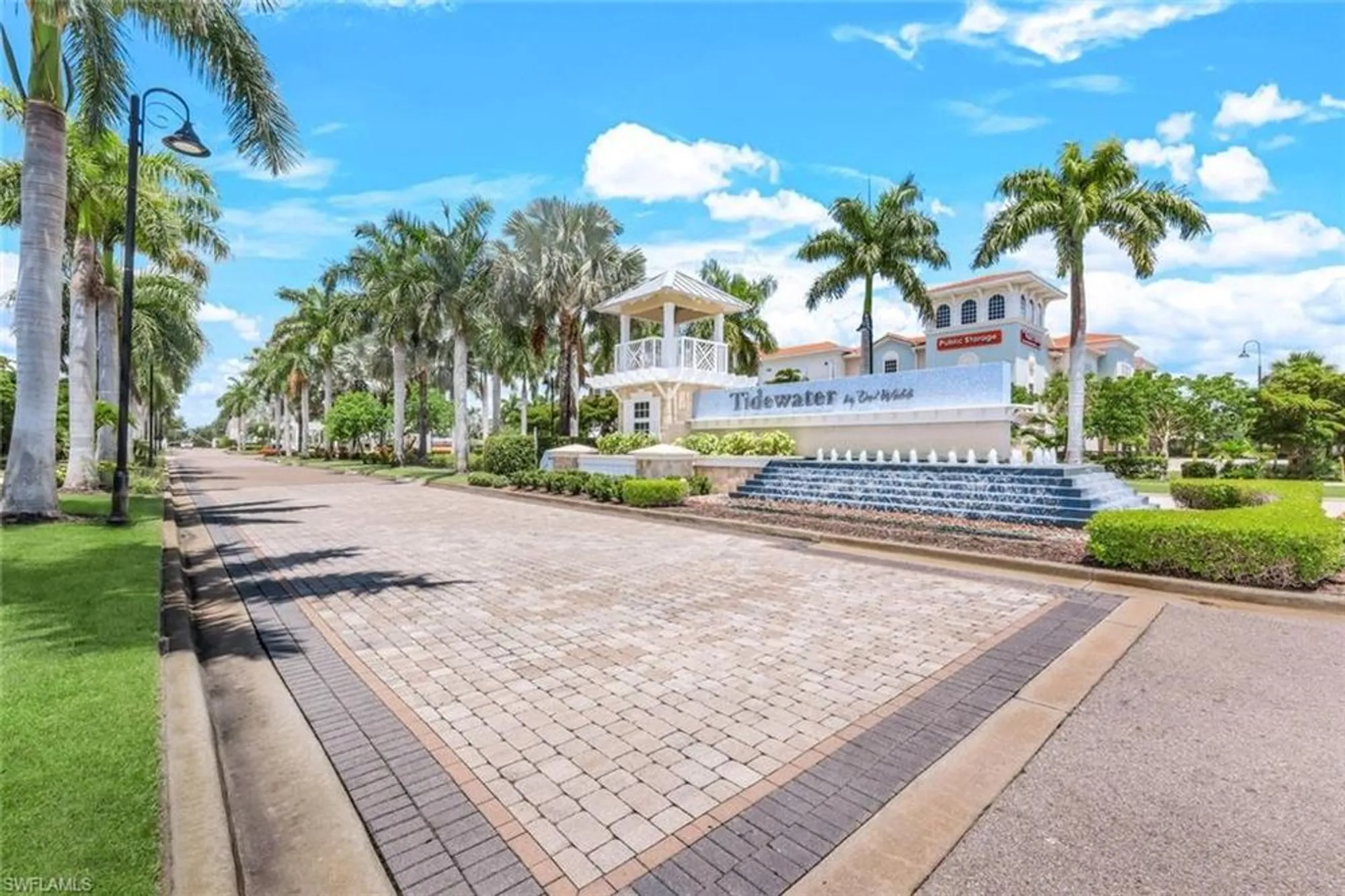 Property Slideshow image 23 of 28 | 20005 parrot key ct, Estero, FL, 33928