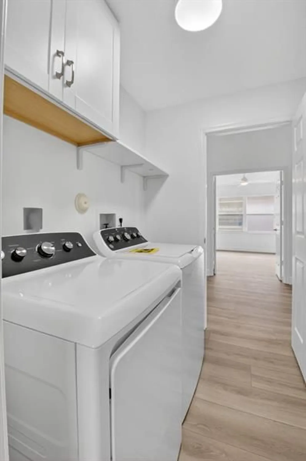 Property Slideshow image 19 of 62 | 5891 royal isles blvd, Boynton Beach, FL, 33437