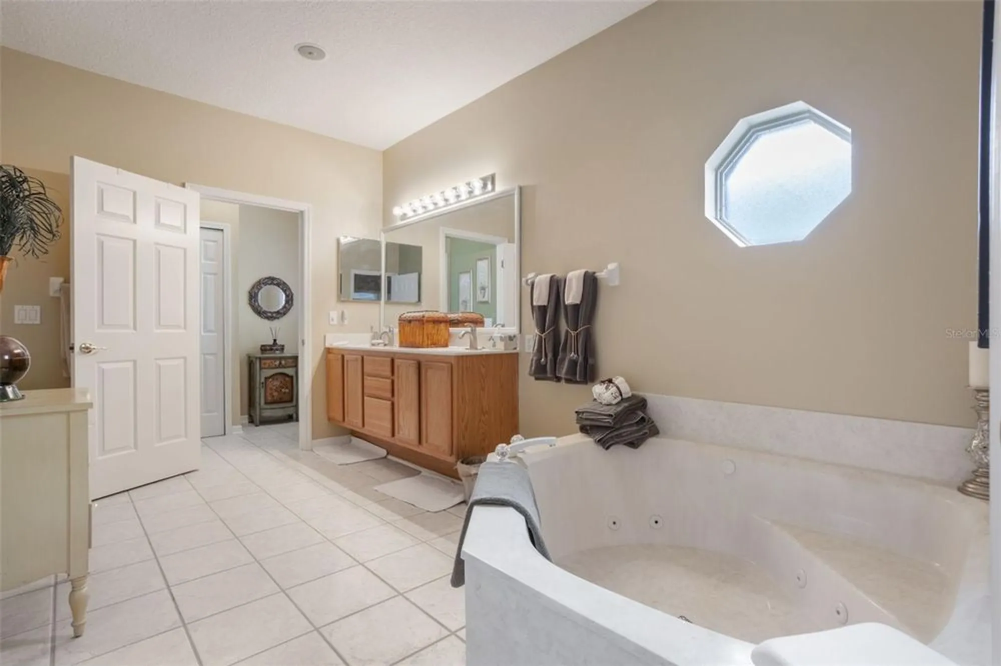 Property Slideshow image 21 of 39 | 9015 saint andrews way, Mount Dora, FL, 32757