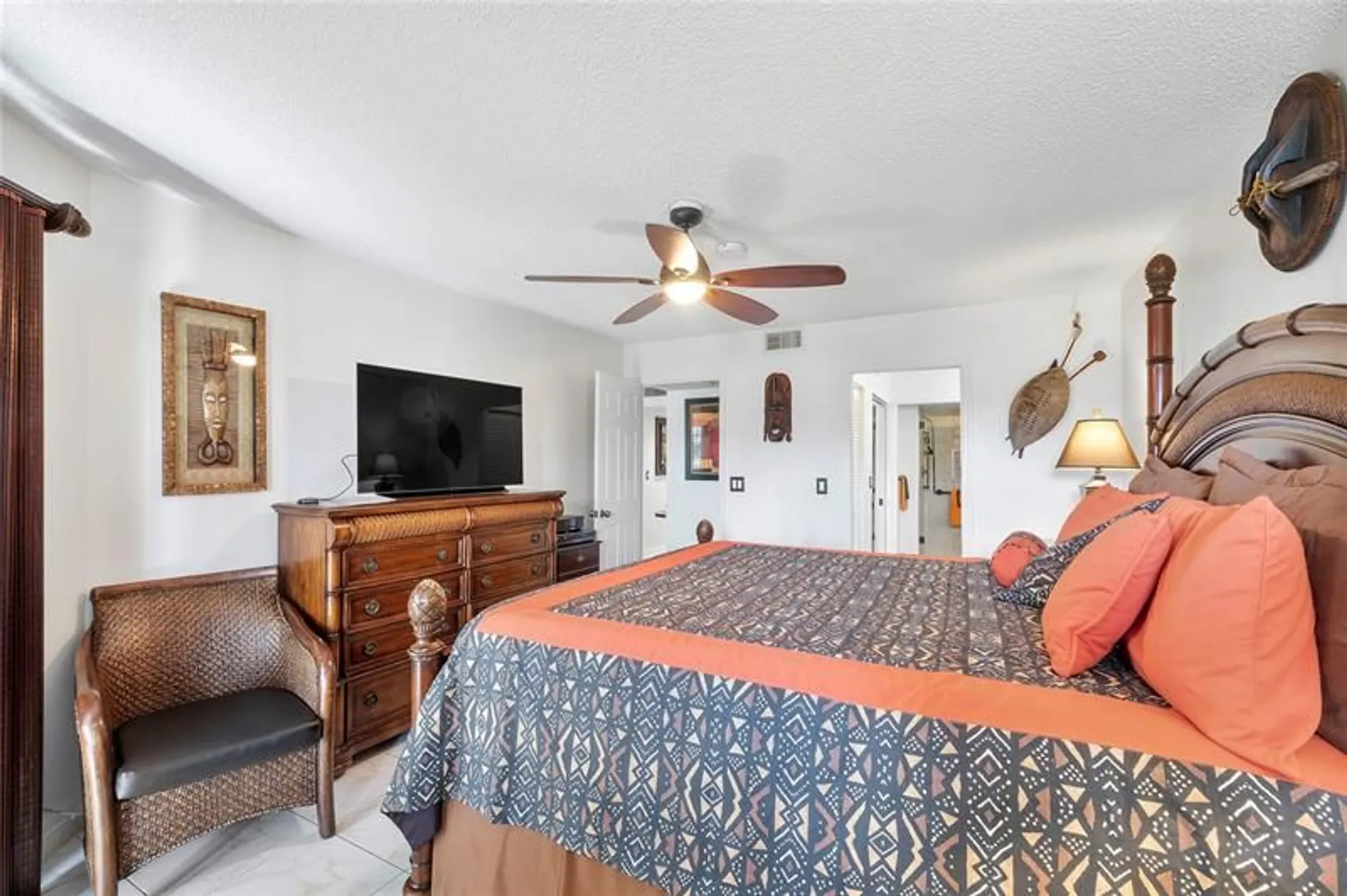 Property Slideshow image 16 of 37 | 7219 fairfax dr 110, Tamarac, FL, 33321