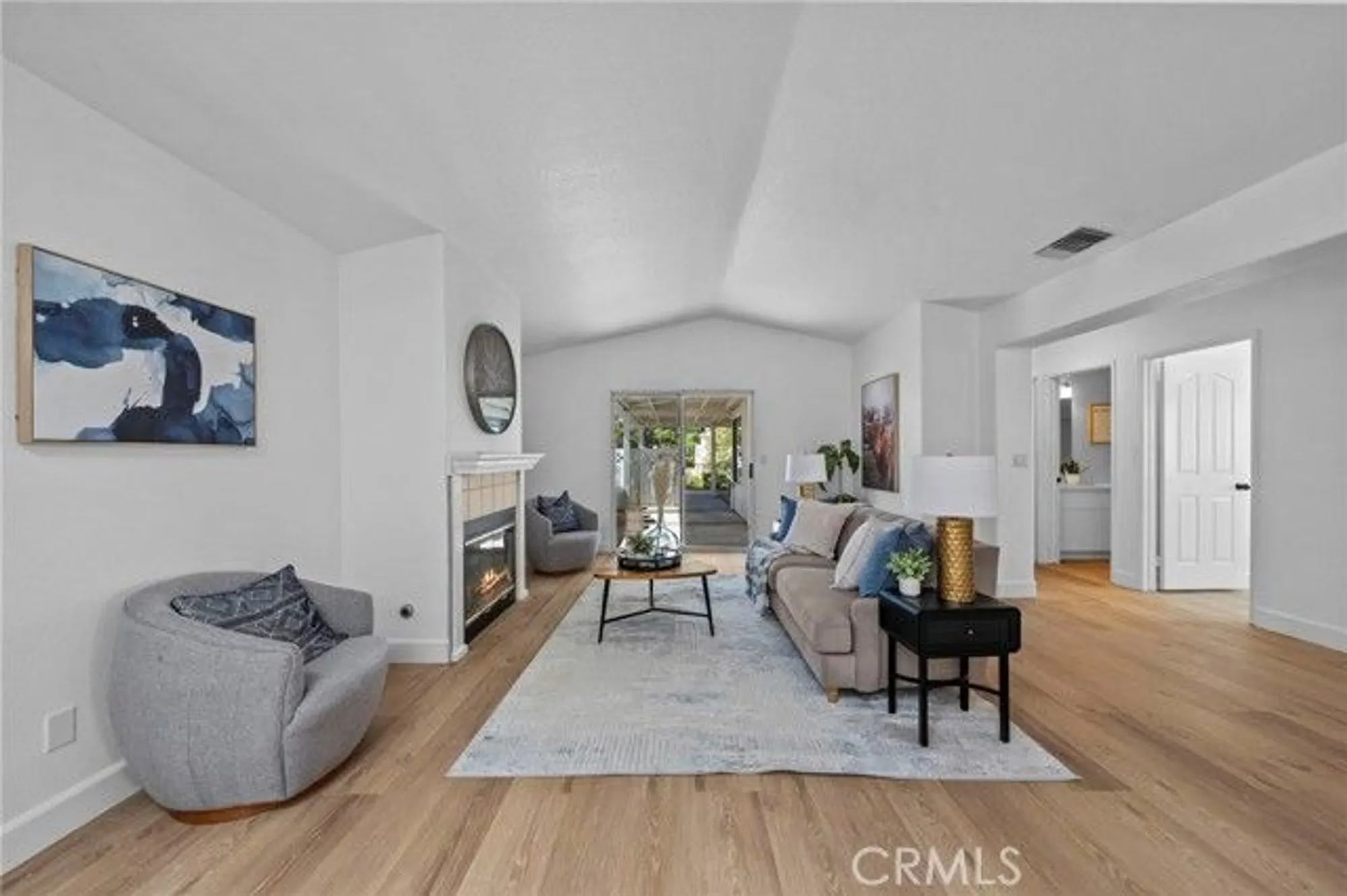 Property Slideshow image 8 of 46 | 40415 via francisco, Murrieta, CA, 92562