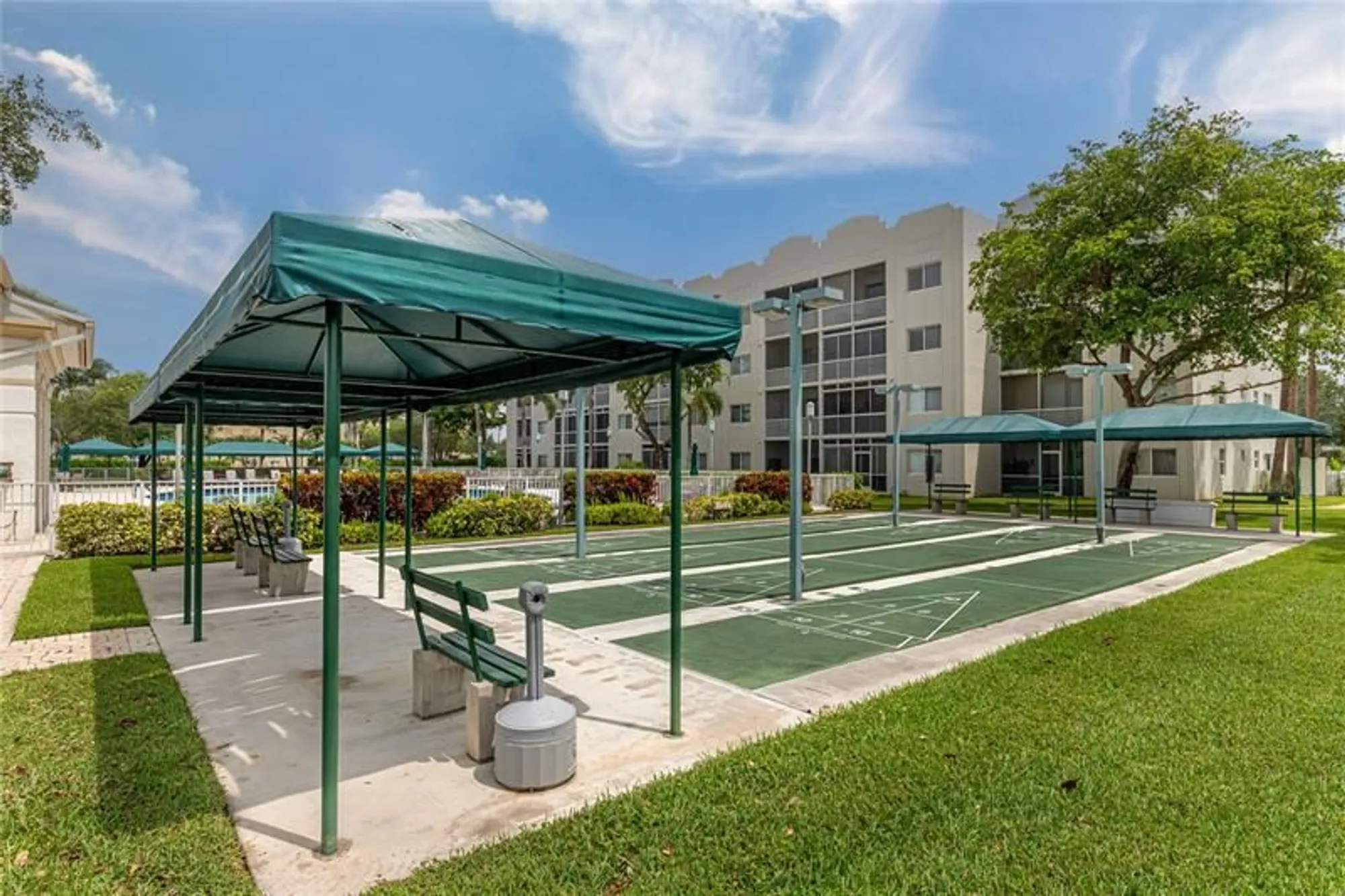 Property Slideshow image 35 of 44 | 7739 southampton ter 411, Tamarac, FL, 33321