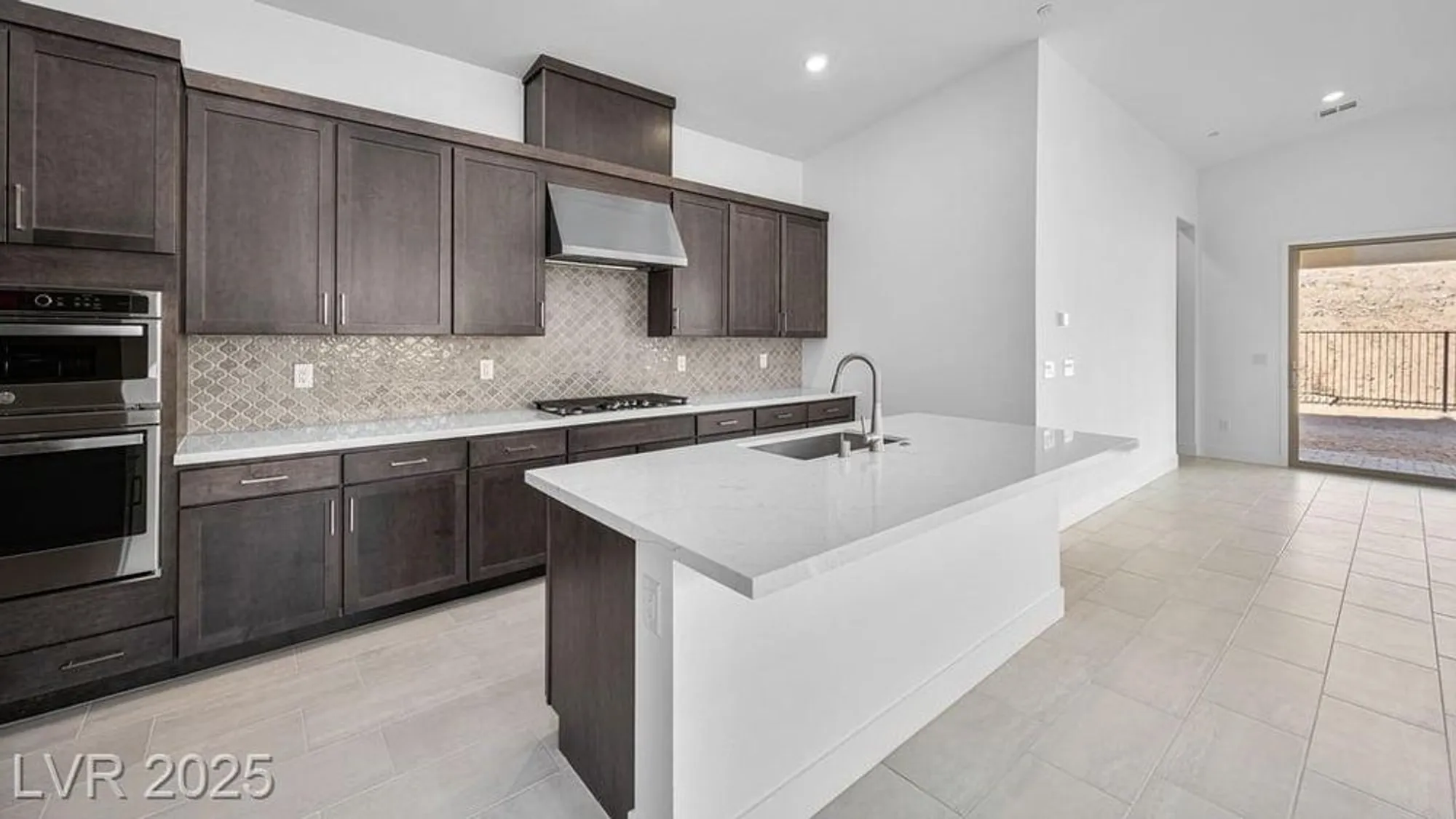 Property Slideshow image 8 of 43 | 226 piazzetta dr, Henderson, NV, 89011