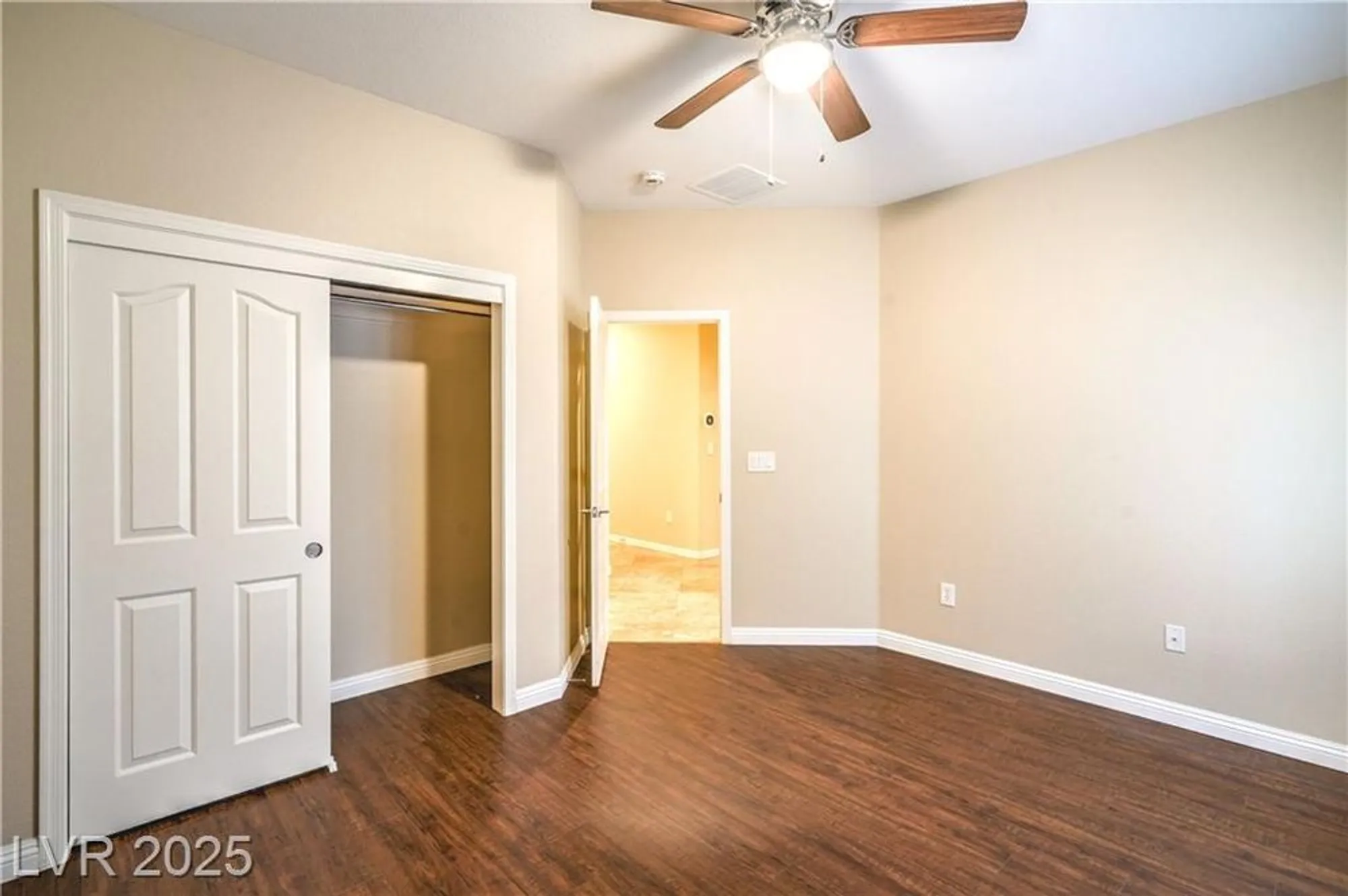 Property Slideshow image 25 of 52 | 2148 shadow canyon dr, Henderson, NV, 89044