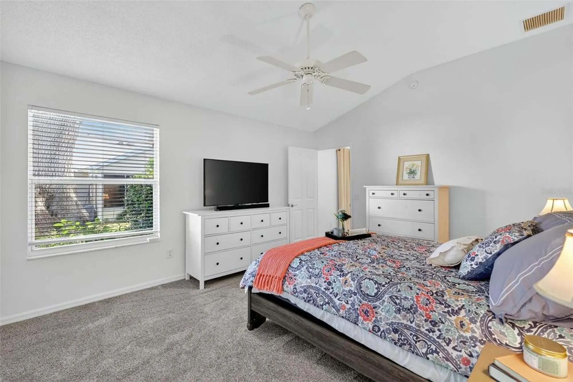 Property Slideshow image 25 of 38 | 7168 se 173rd arlington loop, The Villages, FL, 32162