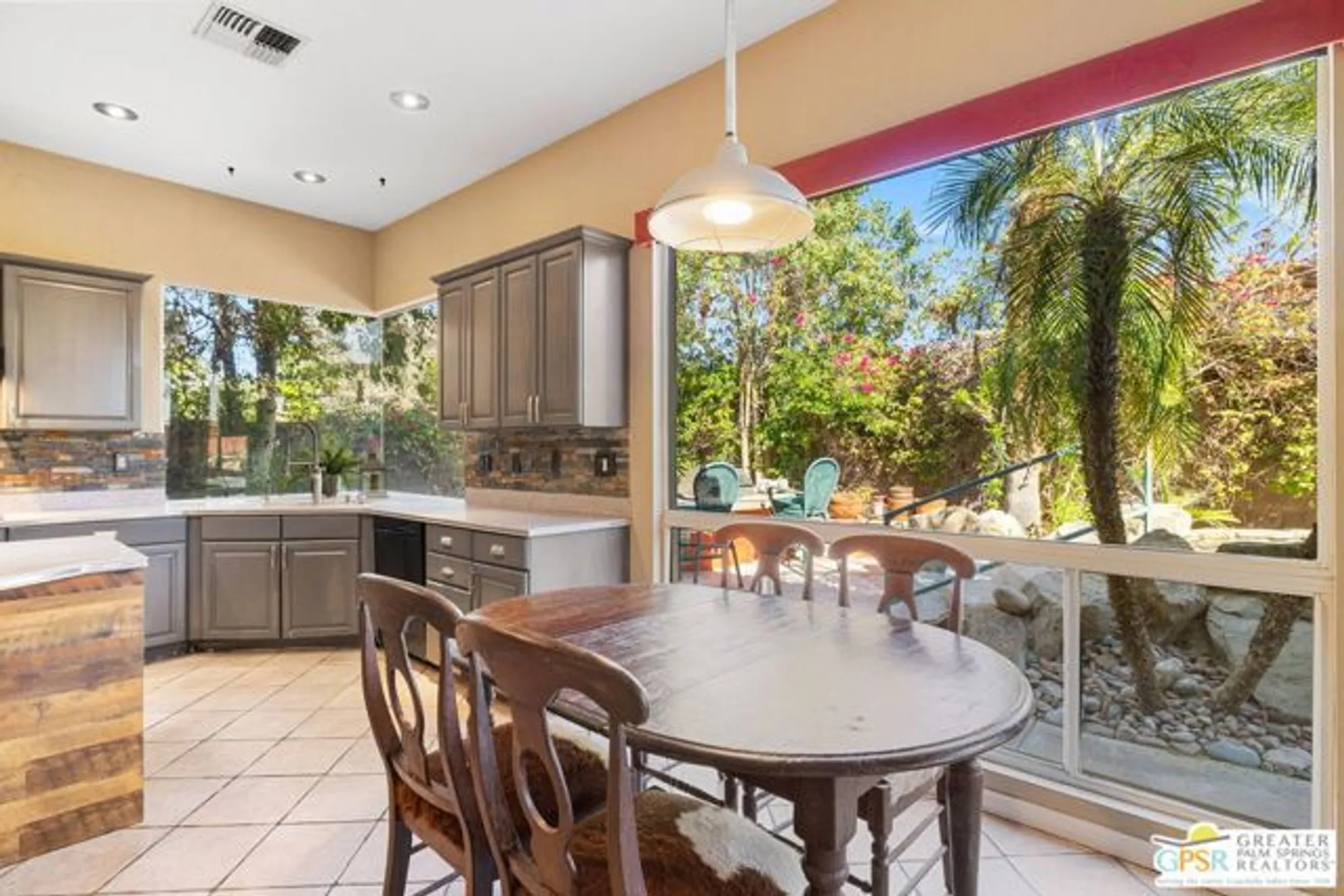 Property Slideshow image 17 of 42 | 39362 blossom cir, Palm Desert, CA, 92211