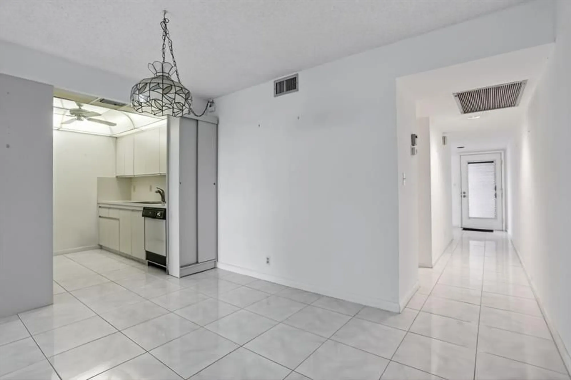 Property Slideshow image 20 of 32 | 3401 bimini ln h1, Coconut Creek, FL, 33066