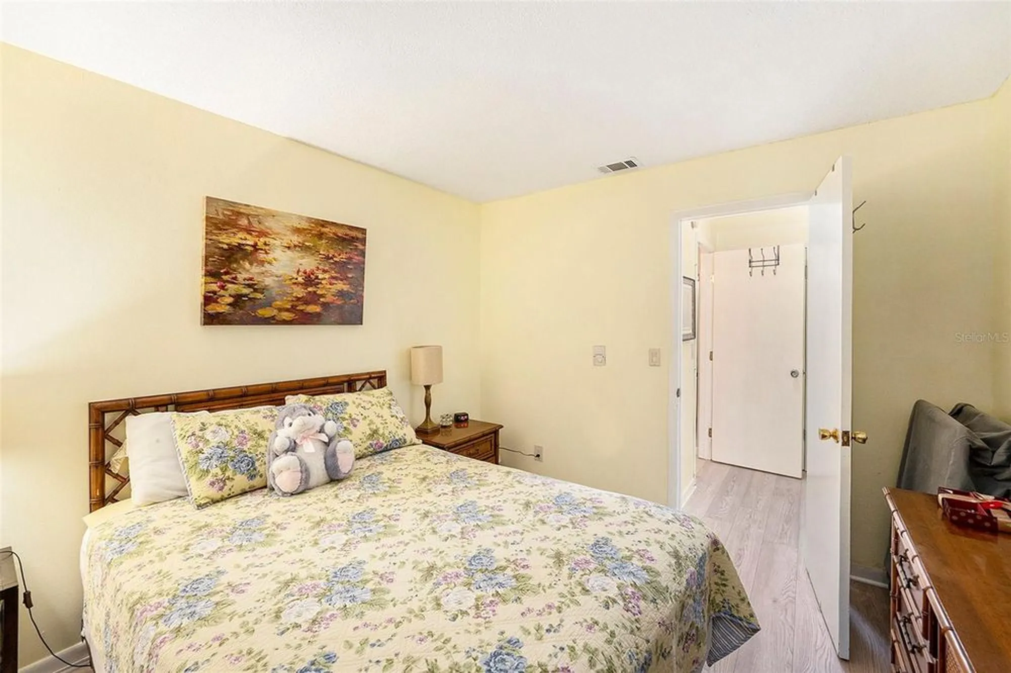 Property Slideshow image 21 of 31 | 5216 81st st n apt 2, St Petersburg, FL, 33709