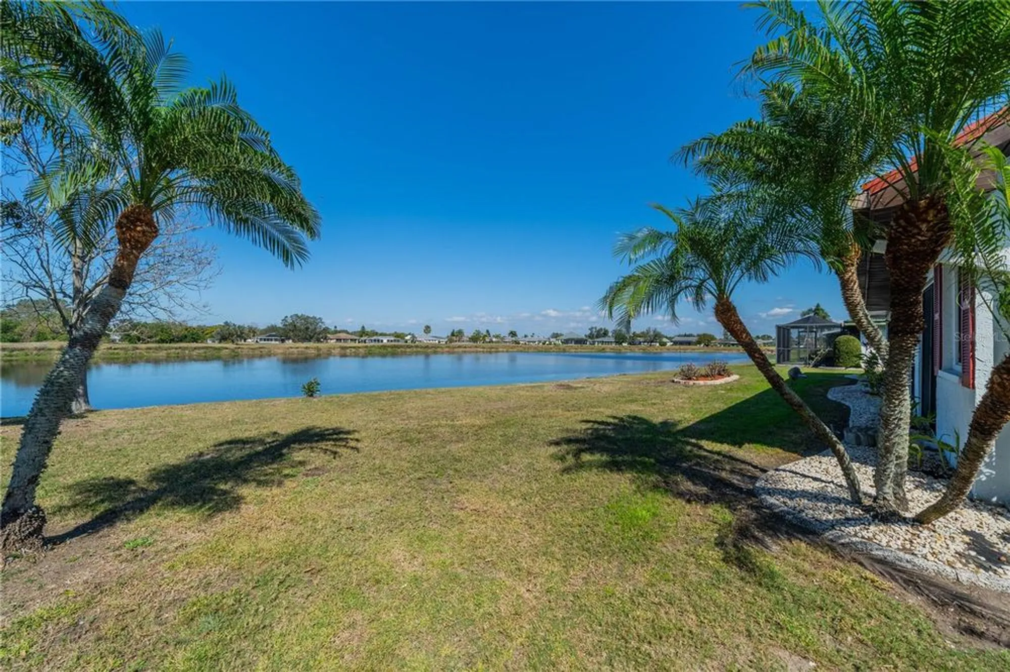 Property Slideshow image 36 of 37 | 1723 wolf laurel dr, Sun City Center, FL, 33573