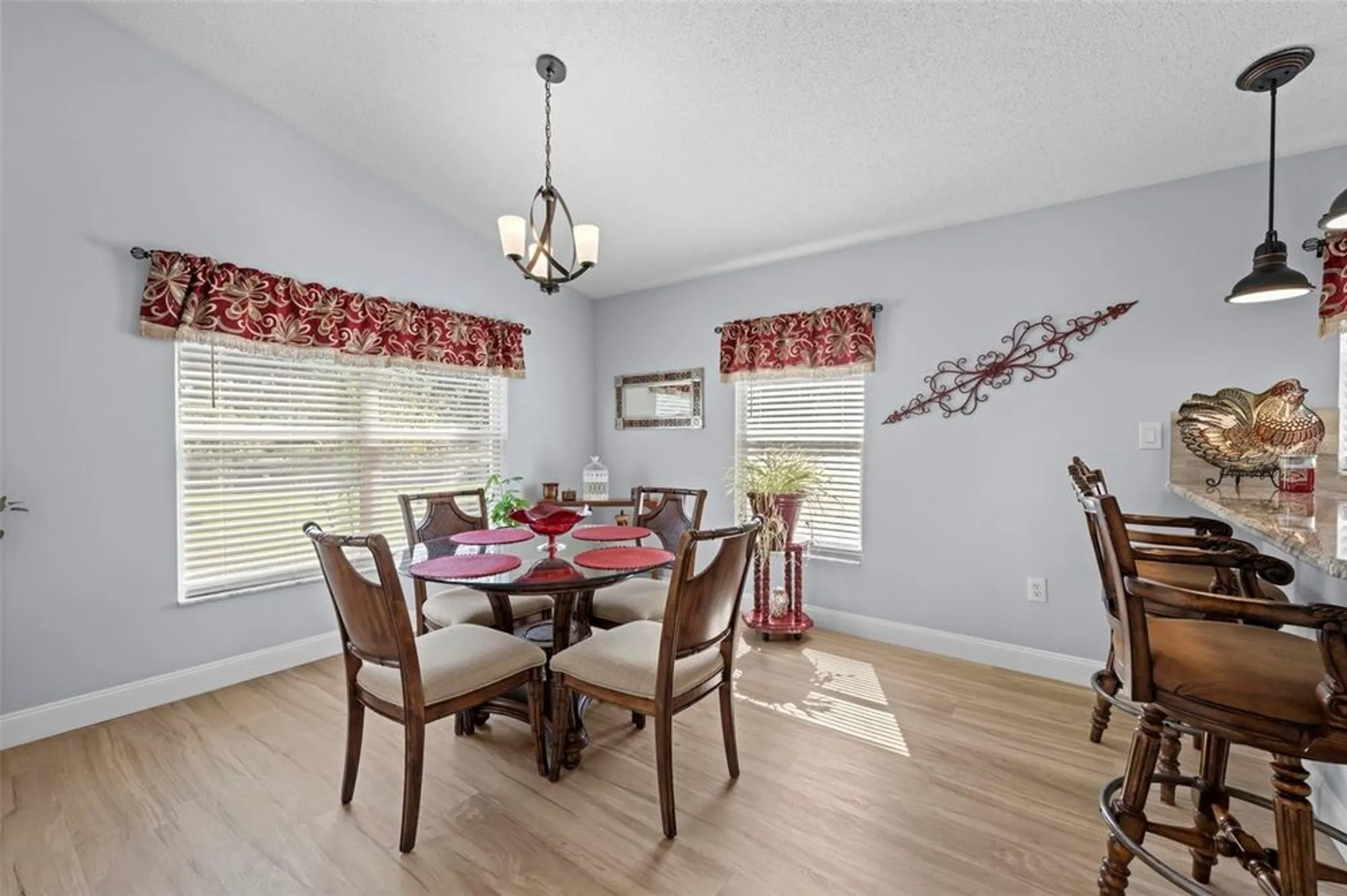 Property Slideshow image 30 of 61 | 412 mistwood ct, Spring Hill, FL, 34609