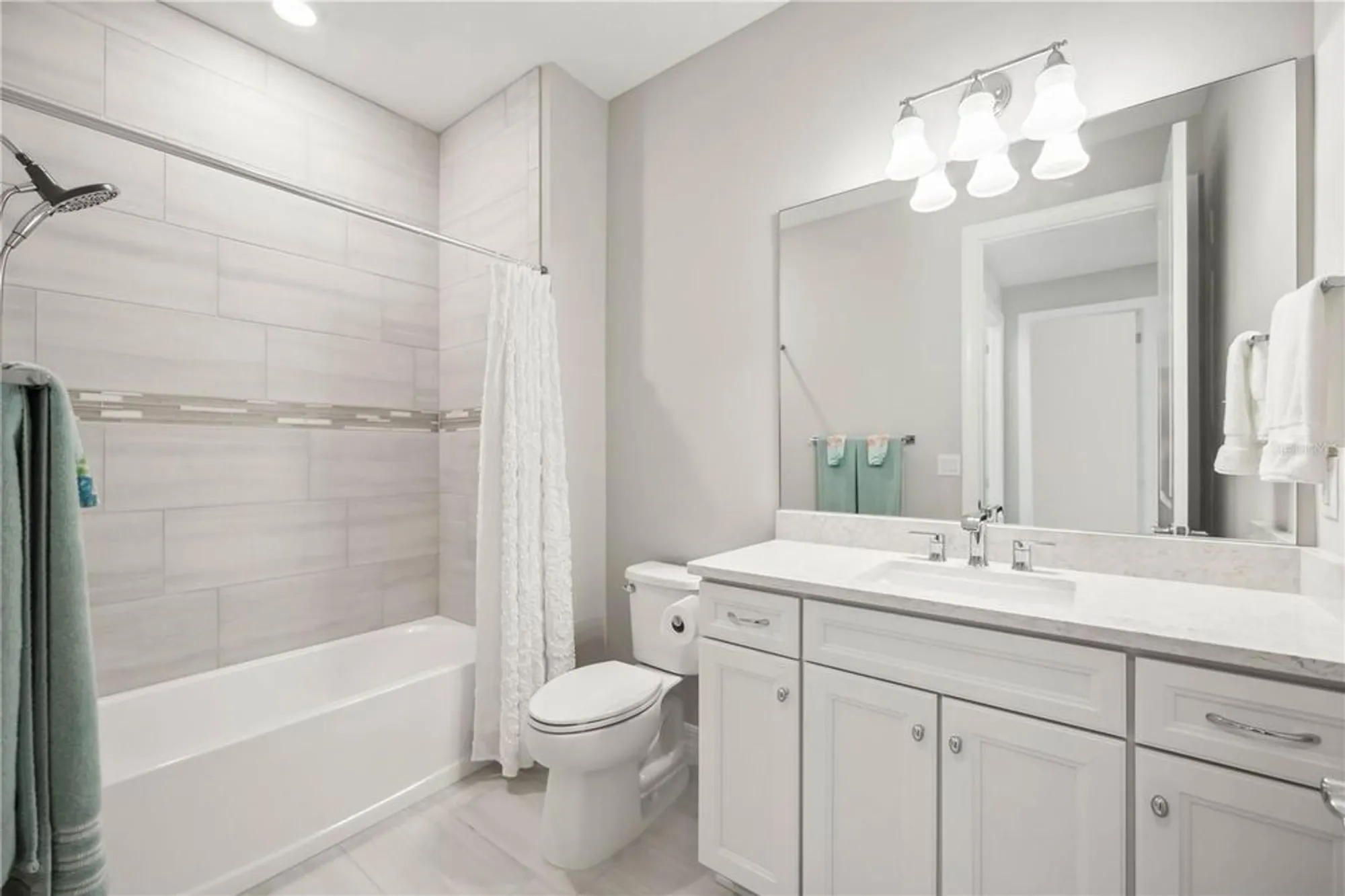 Property Slideshow image 31 of 65 | 13867 vadini st, Venice, FL, 34293