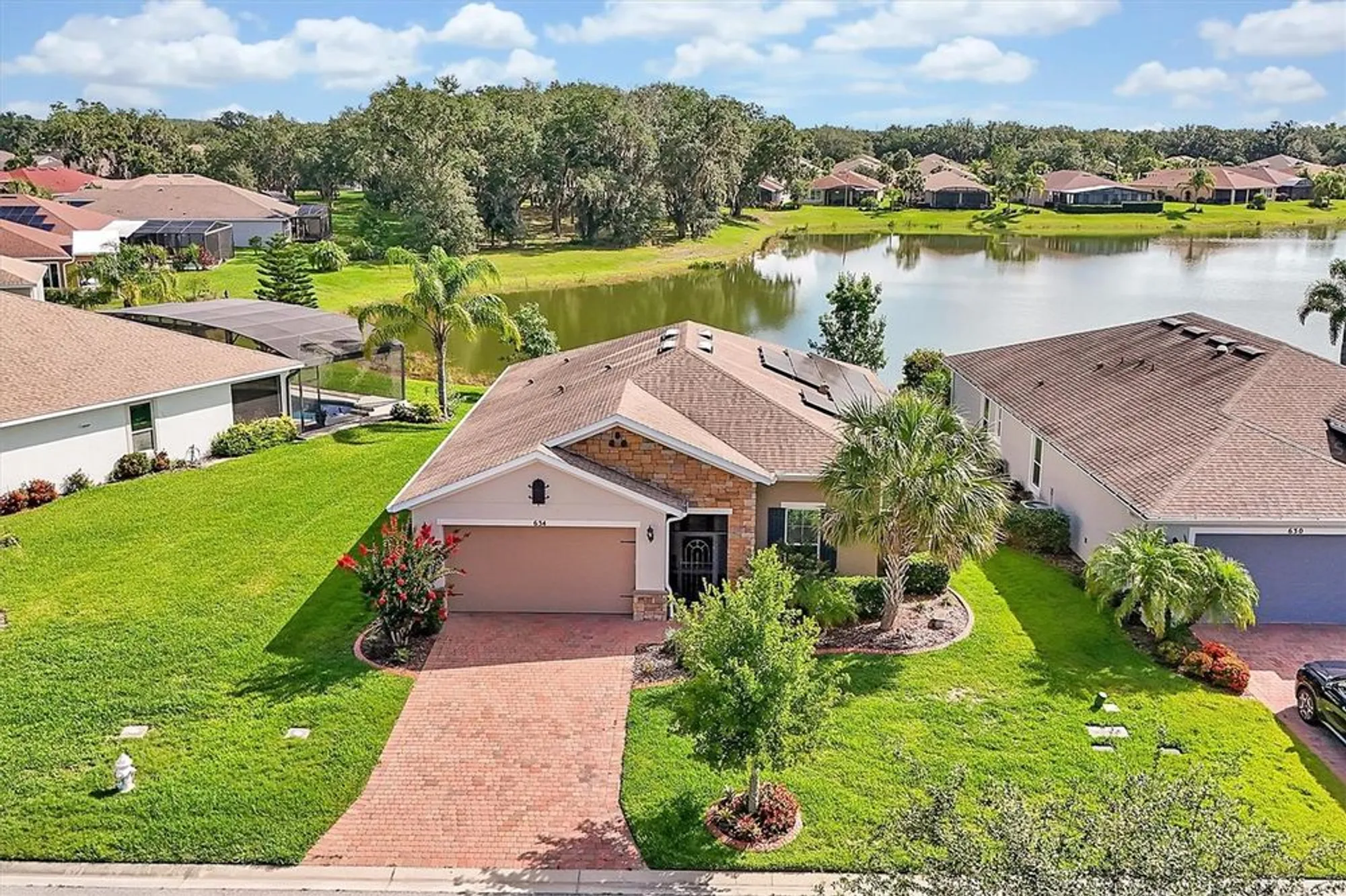 Property Slideshow image 4 of 25 | 634 via corso ct, Kissimmee, FL, 34759