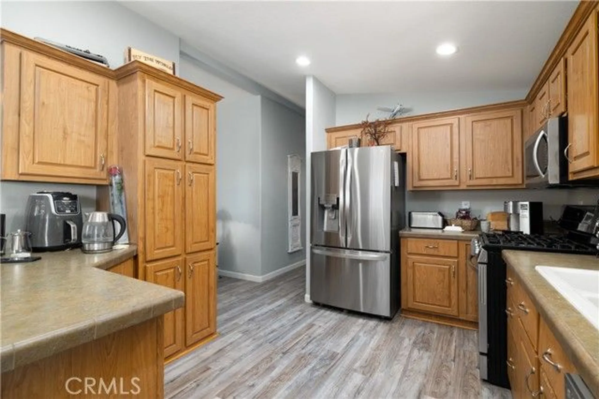 Property Slideshow image 11 of 30 | 38201 via la colina, Murrieta, CA, 92563