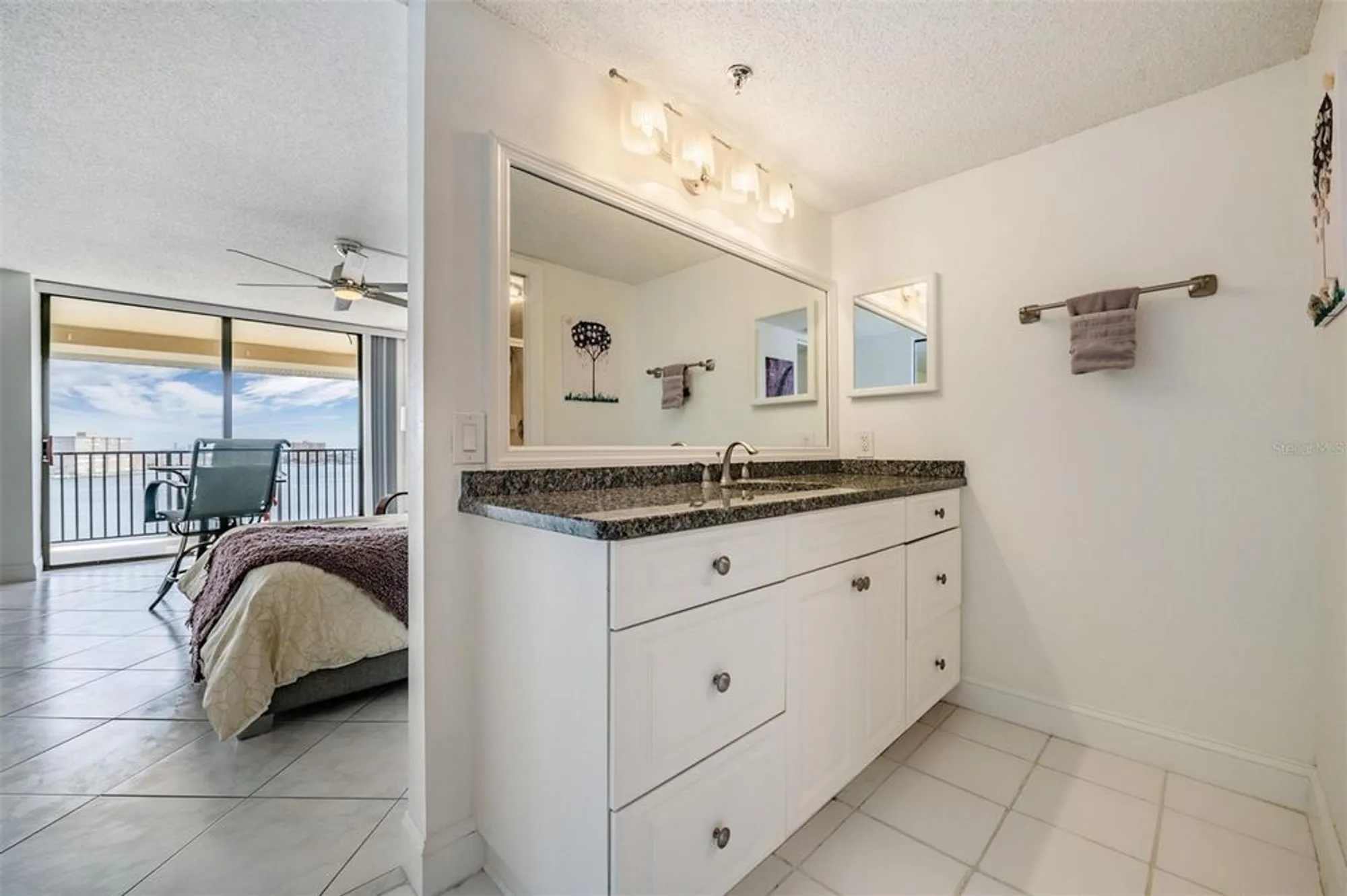 Property Slideshow image 17 of 24 | 6322 palma del mar blvd s apt 1107, Saint Petersburg, FL, 33715