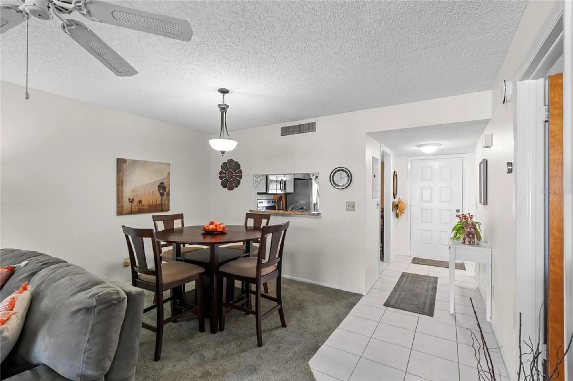 Property Slideshow image 11 of 46 | 2502 royal pines cir # 5a, Clearwater, FL, 33763