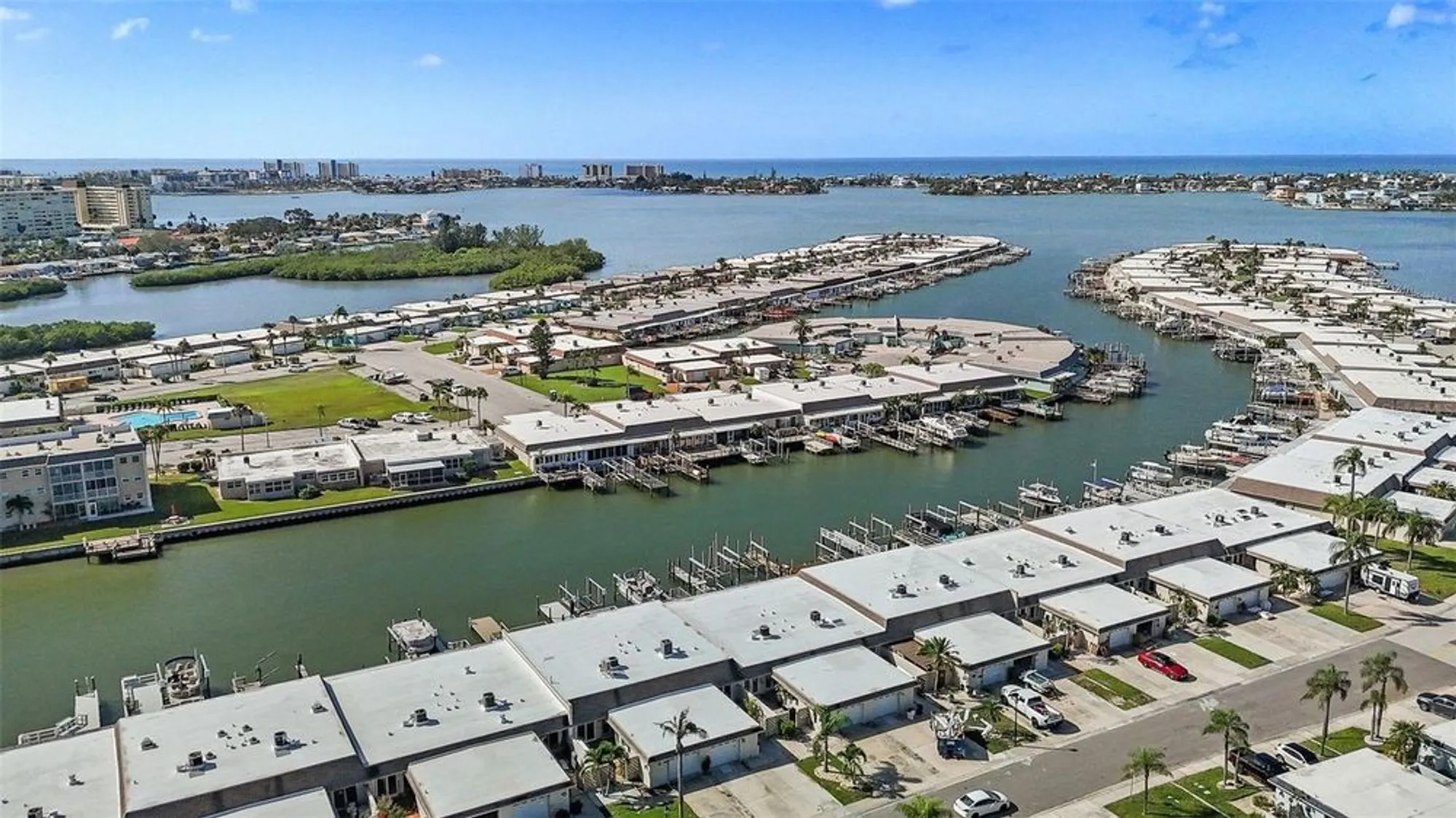 Property Slideshow image 40 of 40 | 325 boca ciega point blvd, St Petersburg, FL, 33708