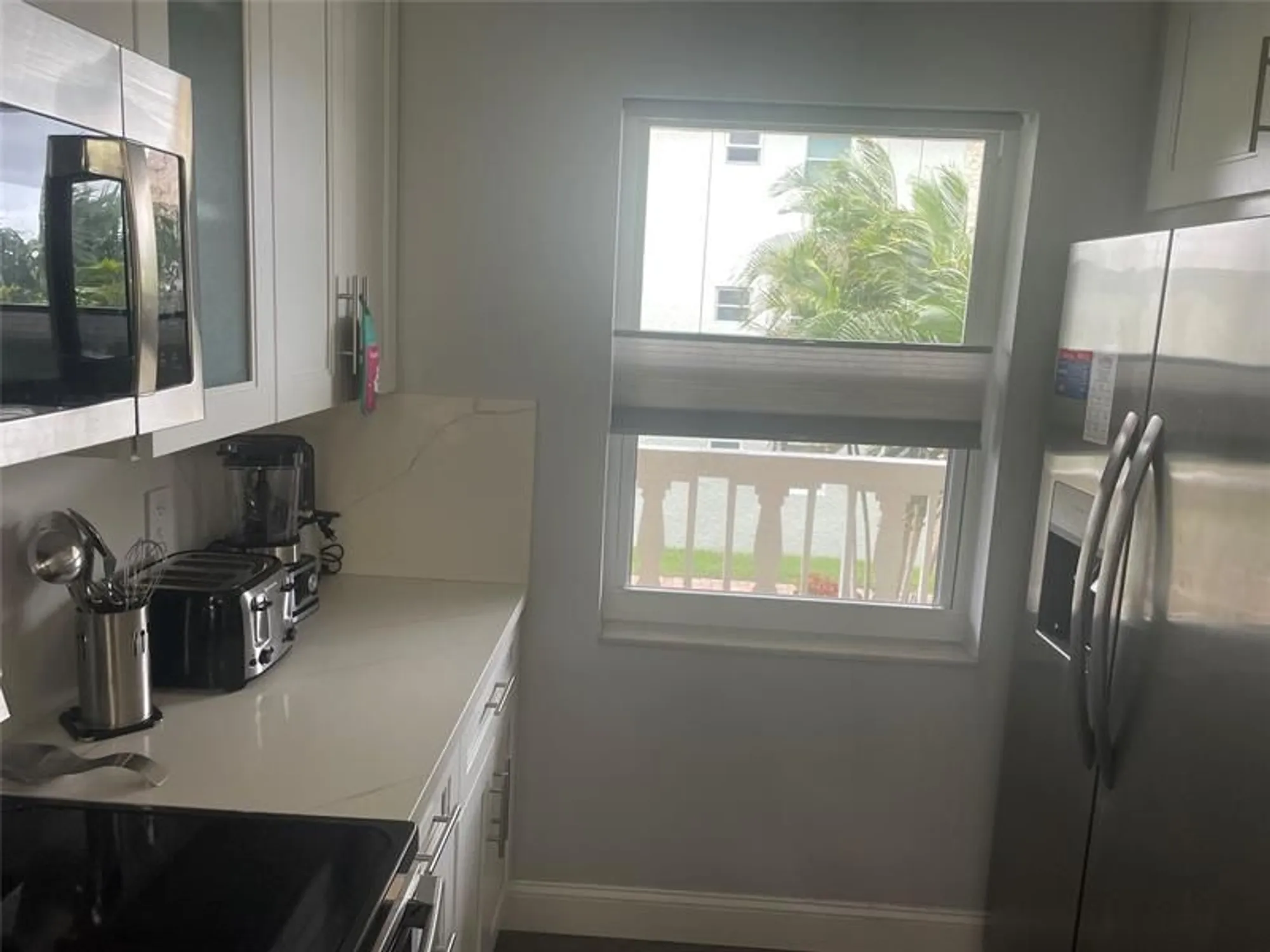Property Slideshow image 11 of 18 | 9818 marina blvd apt 1220, Boca Raton, FL, 33428