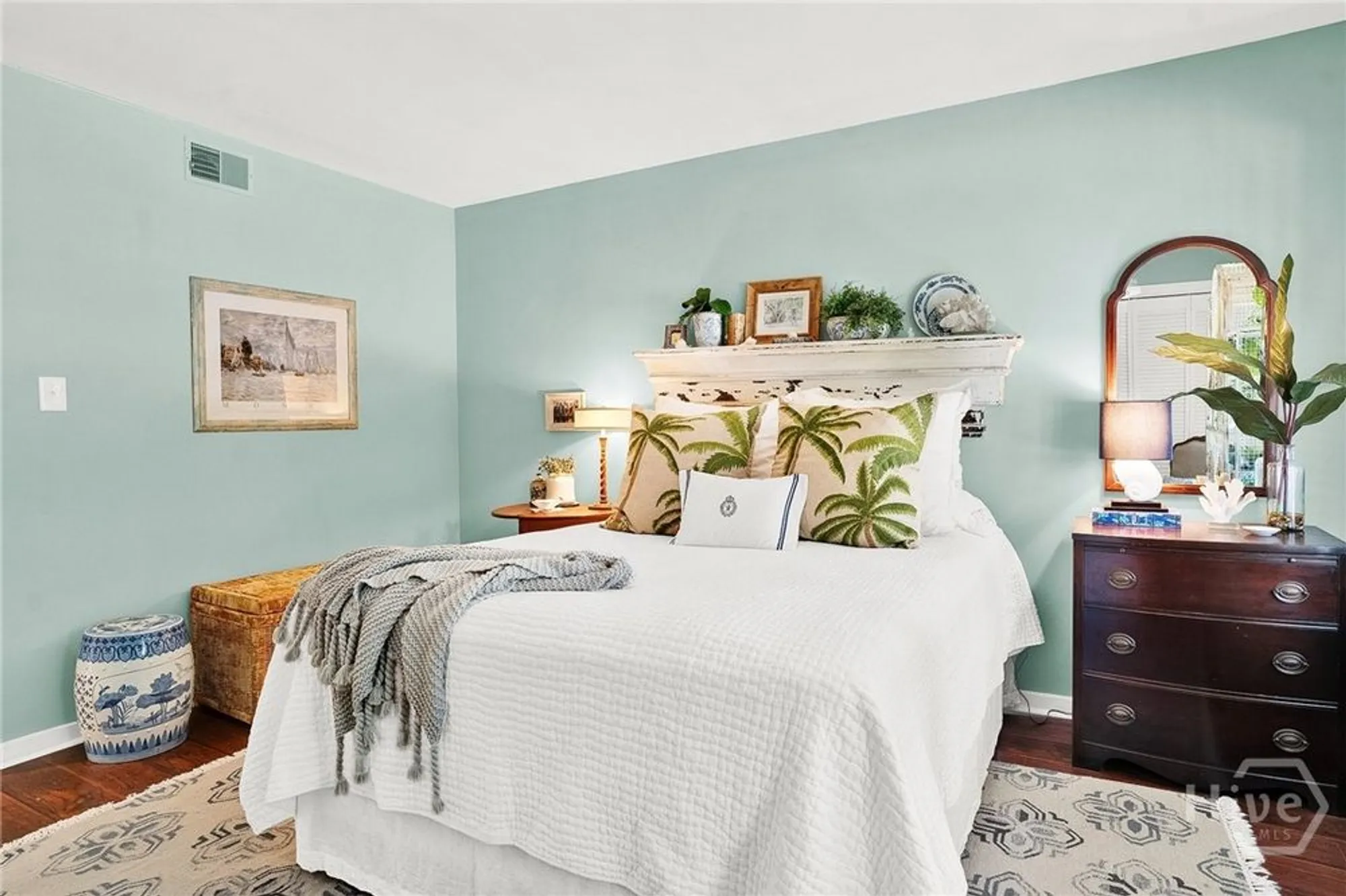 Property Slideshow image 25 of 31 | 5 franklin ct, Savannah, GA, 31411