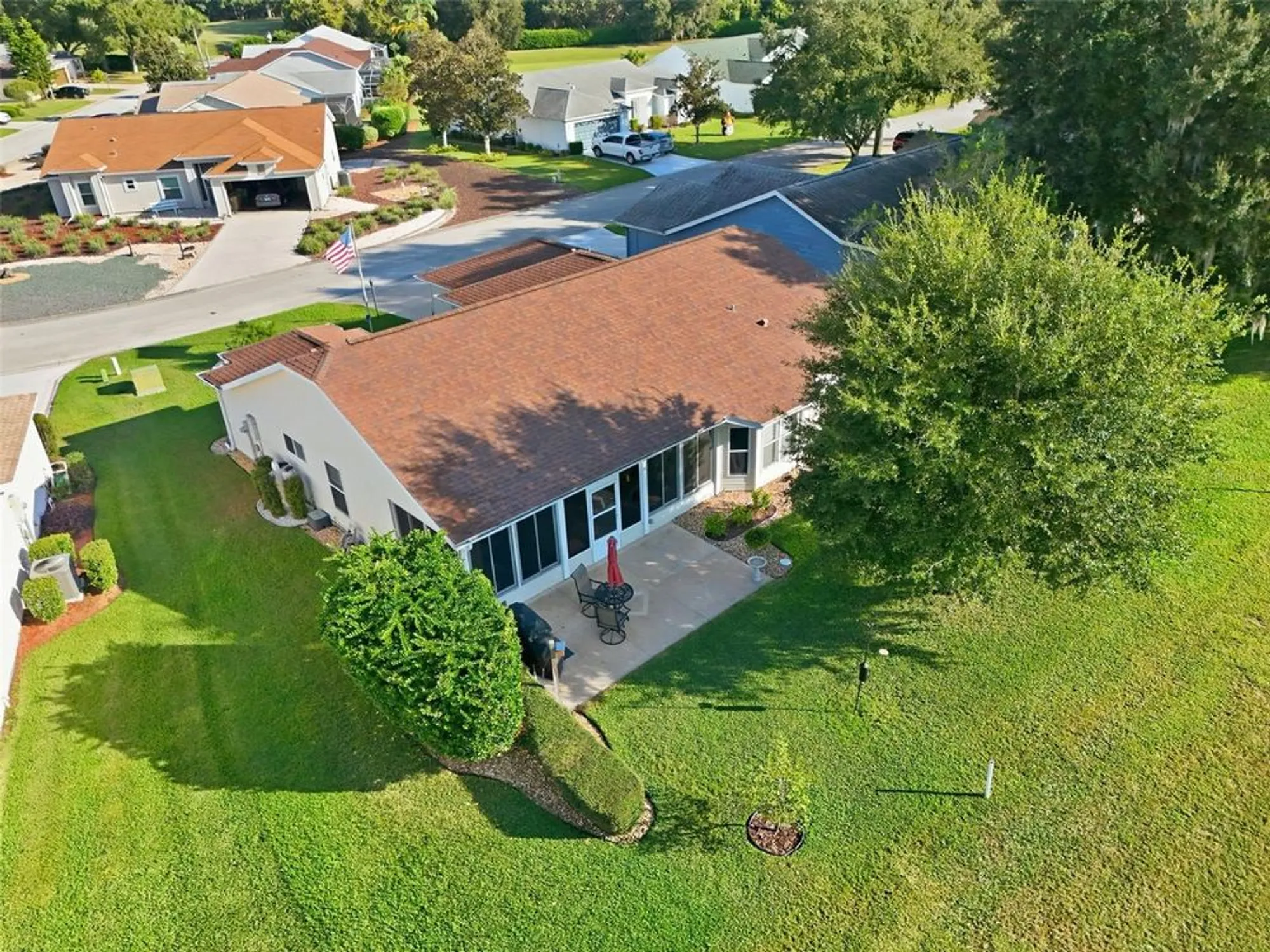 Property Slideshow image 6 of 65 | 25233 lost oak cir, Leesburg, FL, 34748