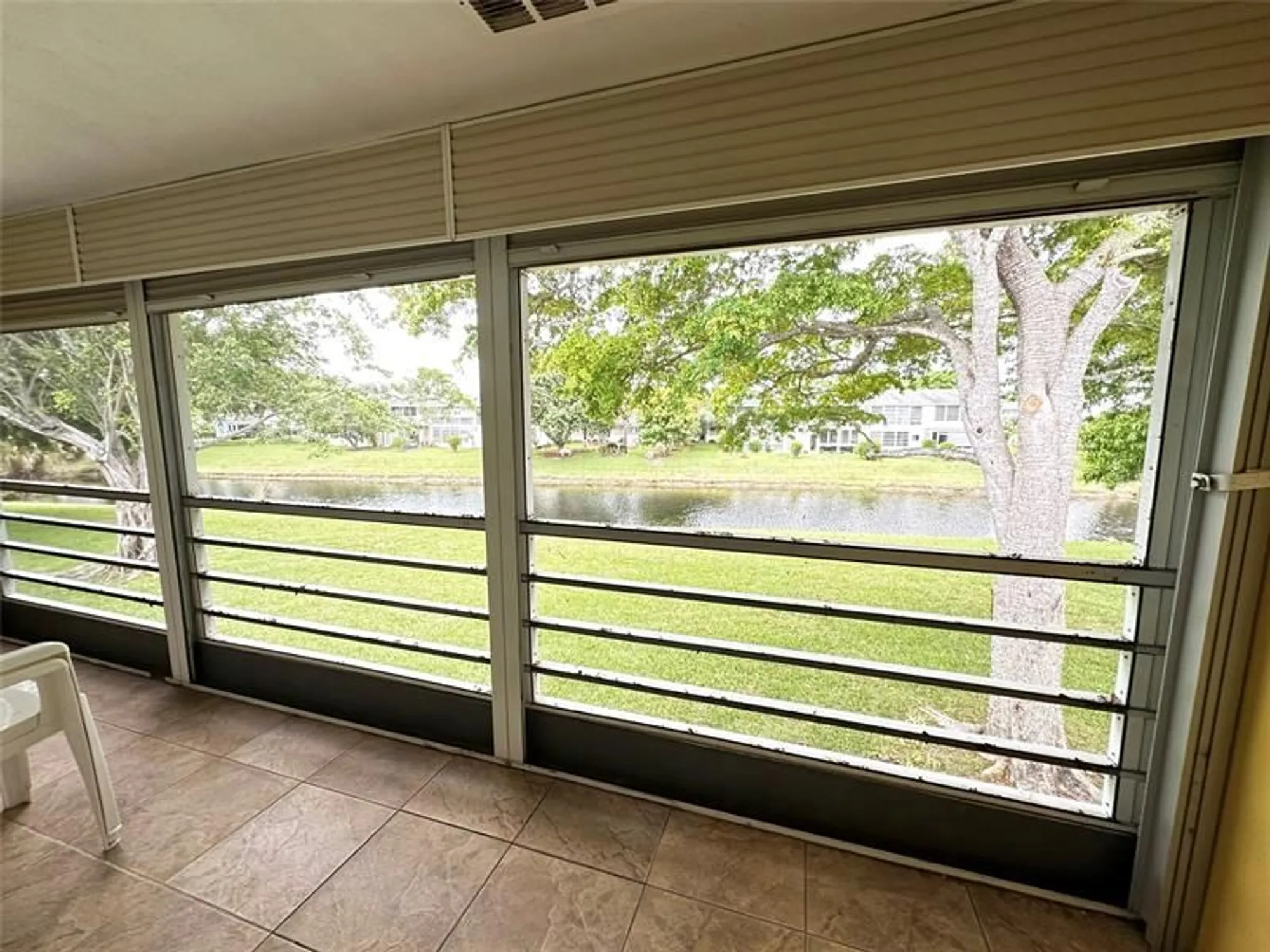 Property Slideshow image 21 of 66 | 23 lyndhurst a # 23, Deerfield Beach, FL, 33442