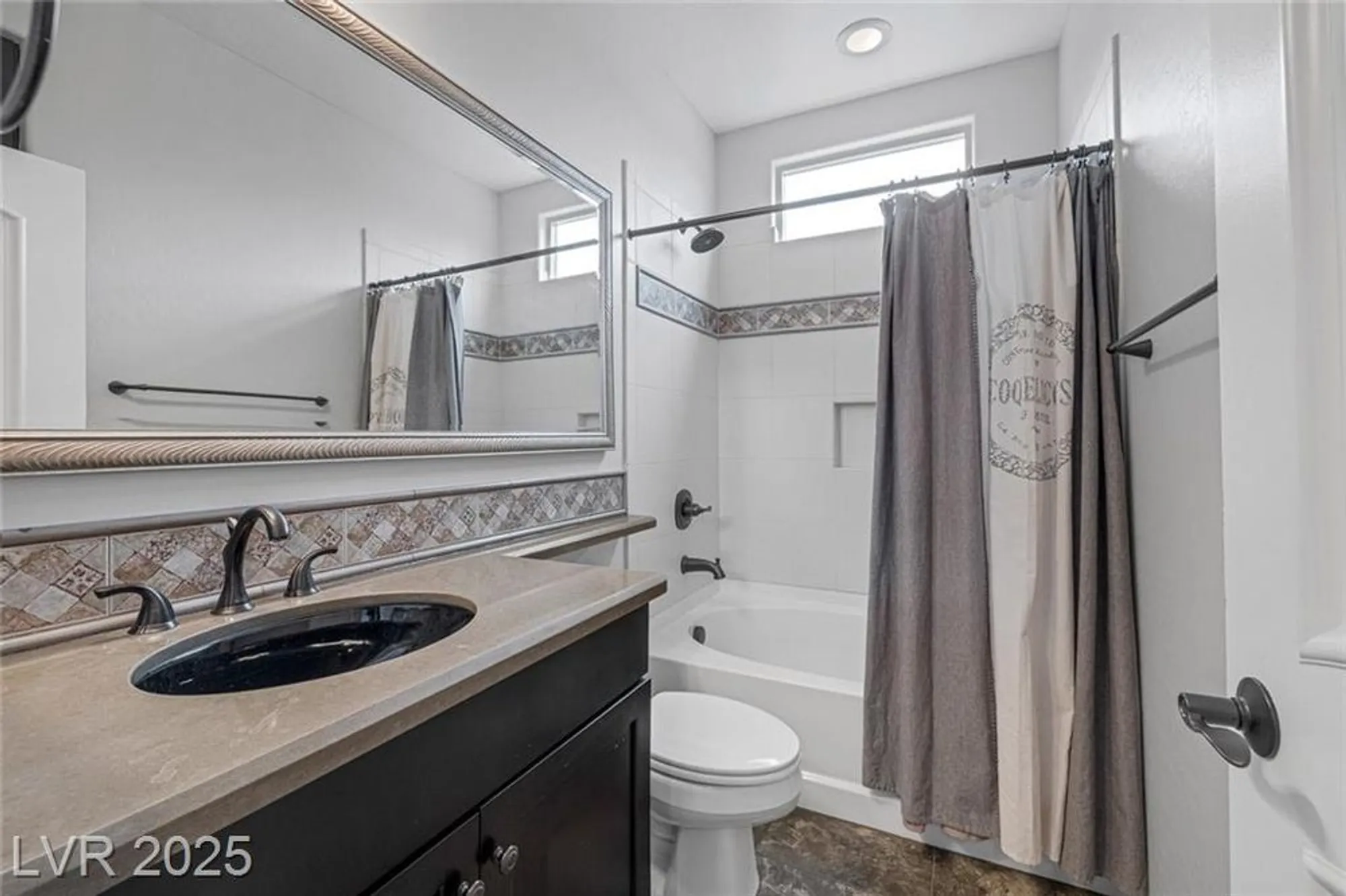 Property Slideshow image 30 of 32 | 5625 galivan vista st, North Las Vegas, NV, 89081
