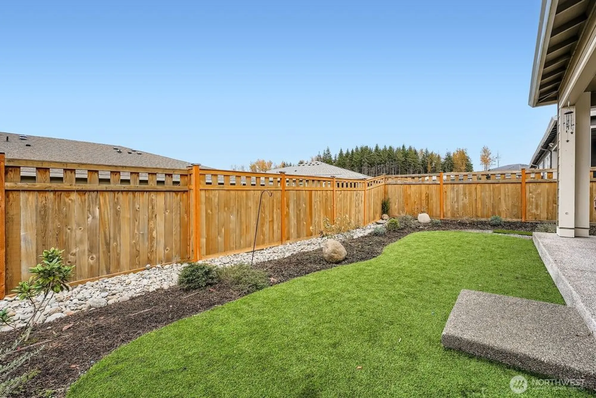 Property Slideshow image 26 of 30 | 15206 183rd ave e unit e, Bonney Lake, WA, 98391