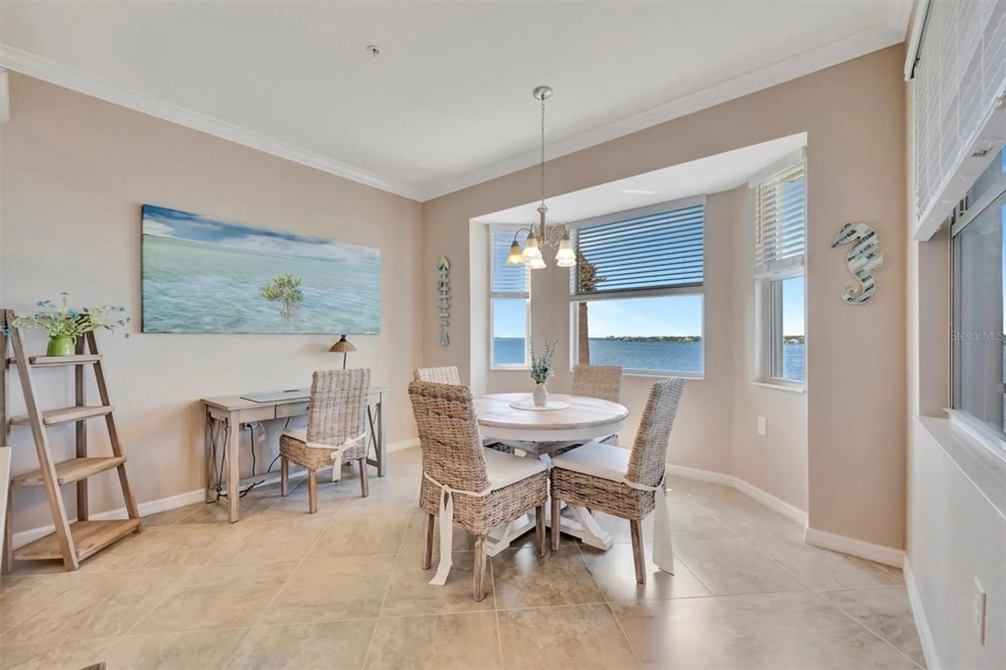 Property Slideshow image 17 of 67 | 1020 tidewater shores loop 405, Bradenton, FL, 34208