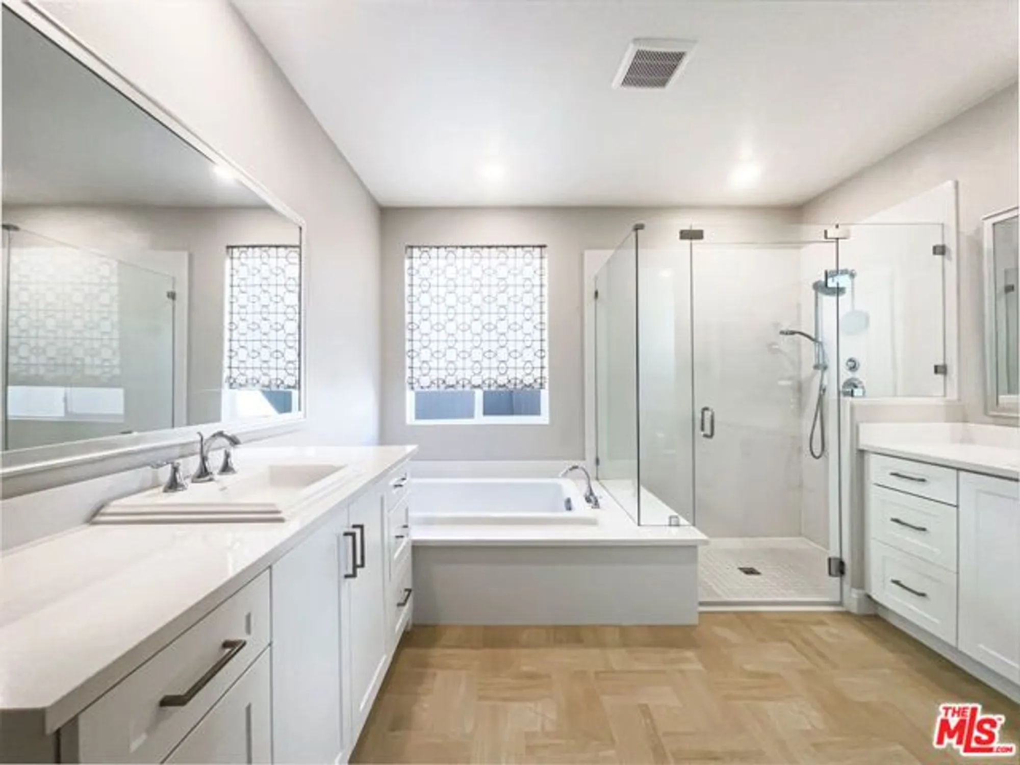 Property Slideshow image 20 of 30 | 20543 martingale pl, Santa Clarita, CA, 91350