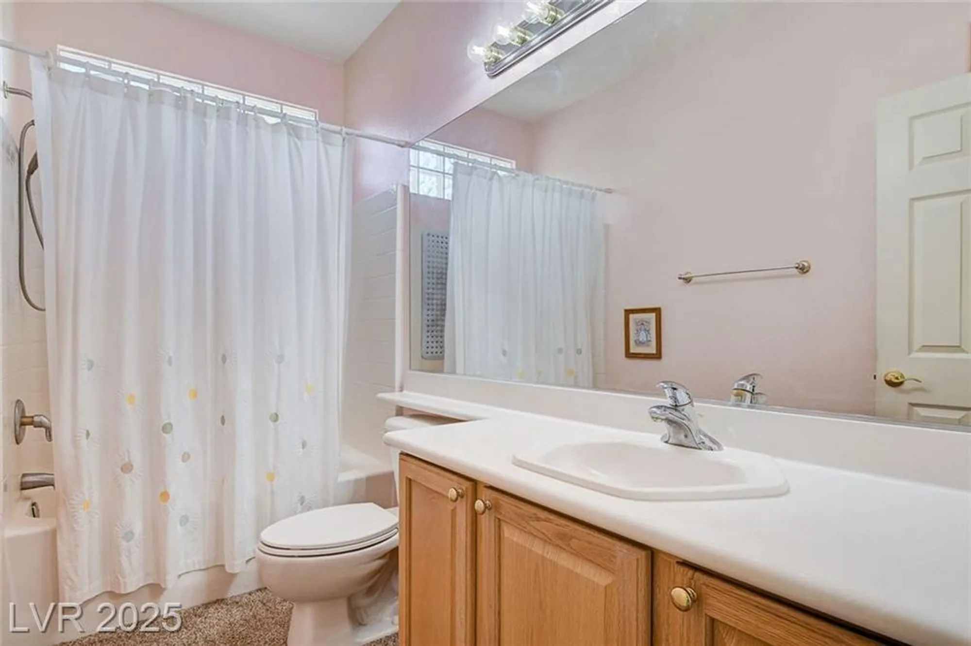 Property Slideshow image 22 of 48 | 10584 abisso dr, Las Vegas, NV, 89135