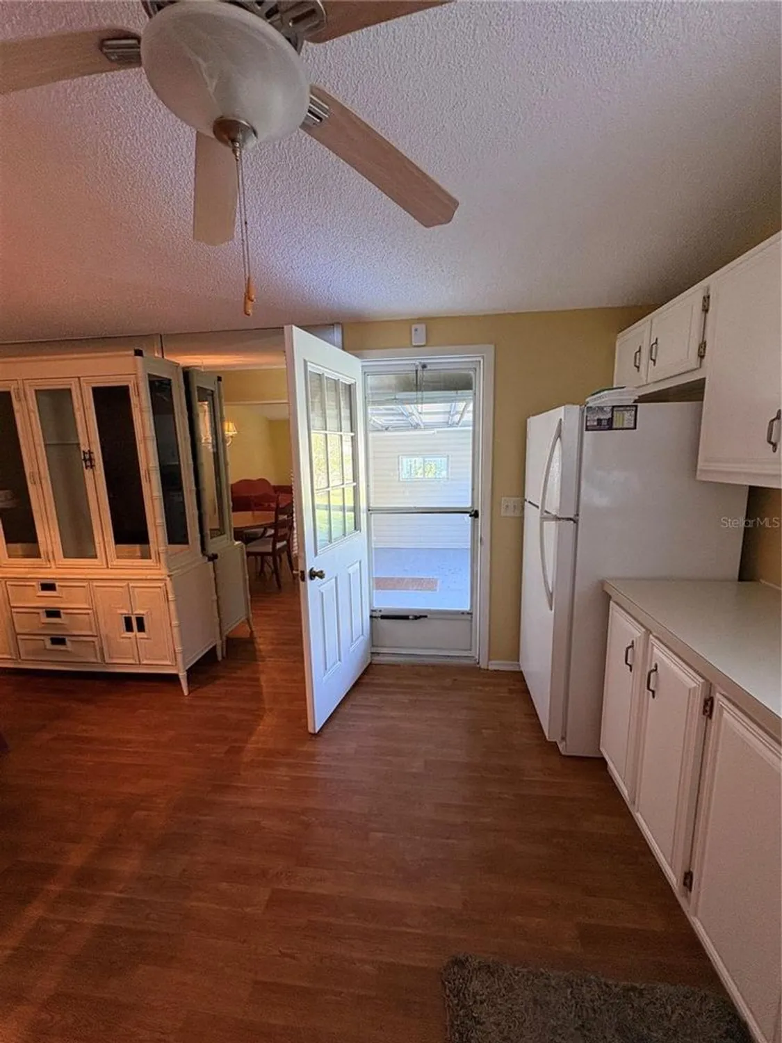 Property Slideshow image 6 of 15 | 1222 zapata pl, Lady Lake, FL, 32159