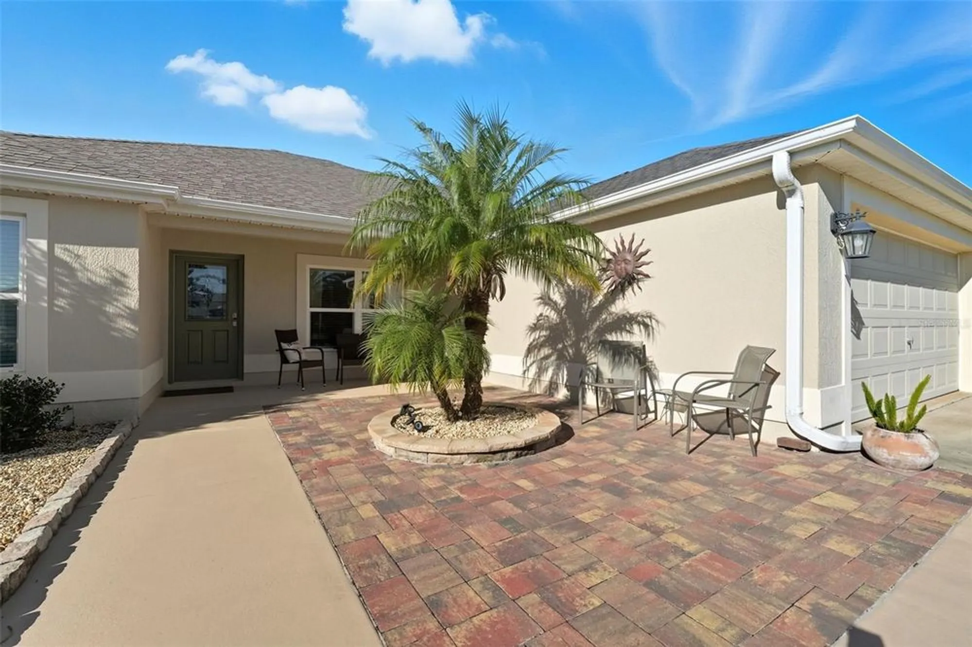 Property Slideshow image 3 of 48 | 937 kauska way, The Villages, FL, 32163