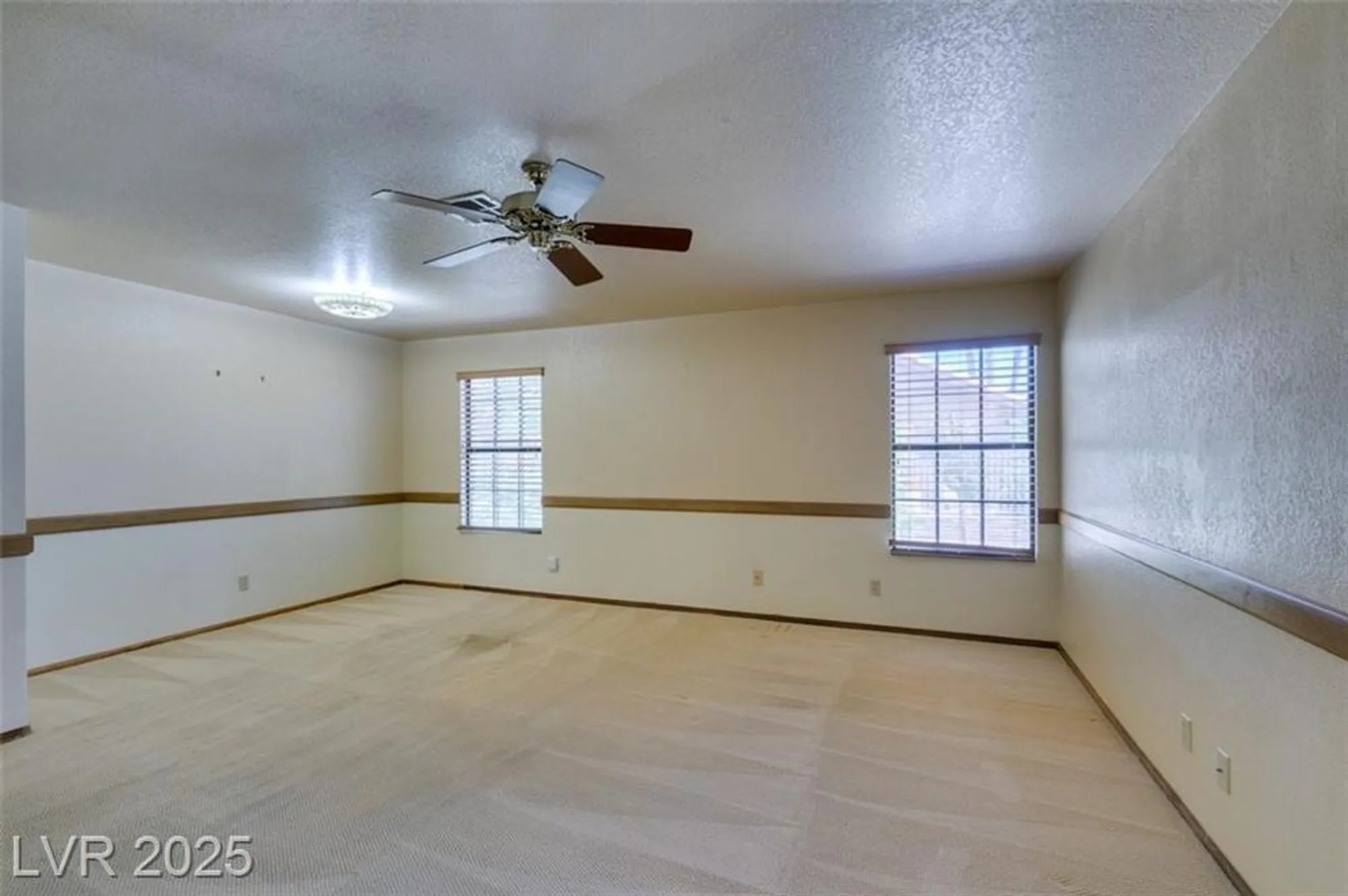 Property Slideshow image 30 of 74 | 5505 excelsior springs ln, Las Vegas, NV, 89130