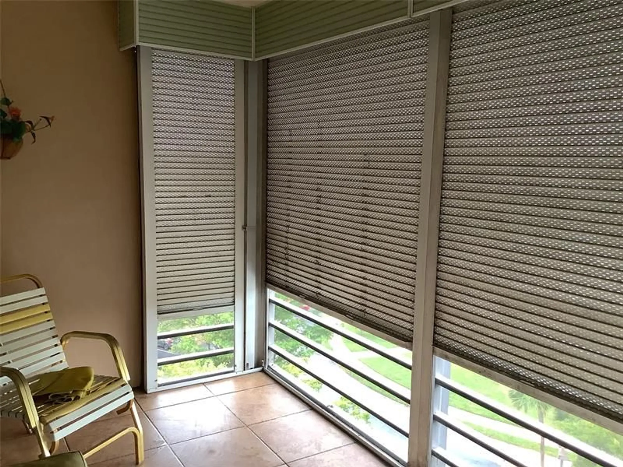 Property Slideshow image 16 of 43 | 1300 saint charles pl ph 13, Pembroke Pines, FL, 33026