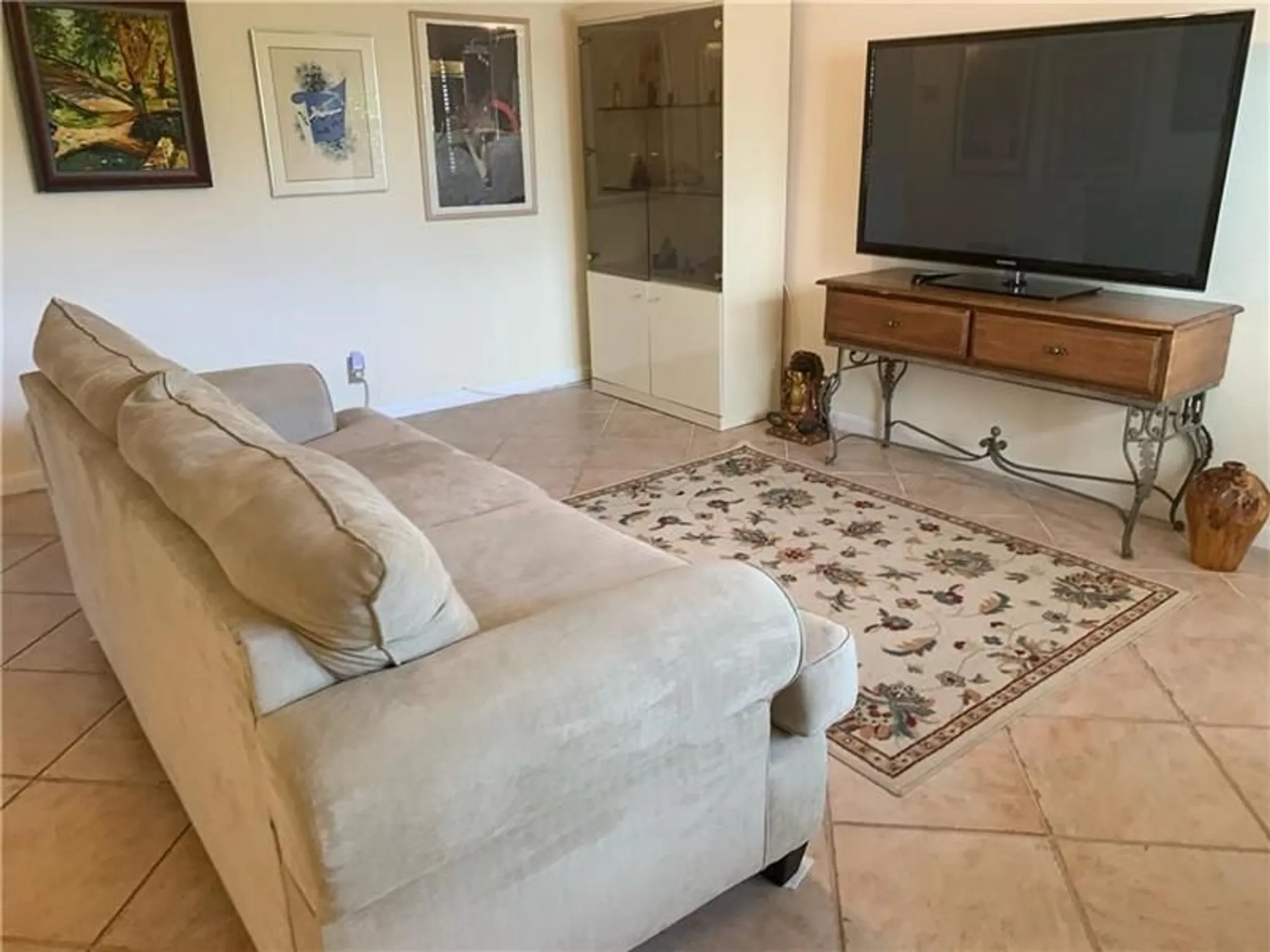 Property Slideshow image 2 of 11 | 820 flanders r # 280, Delray Beach, FL, 33484