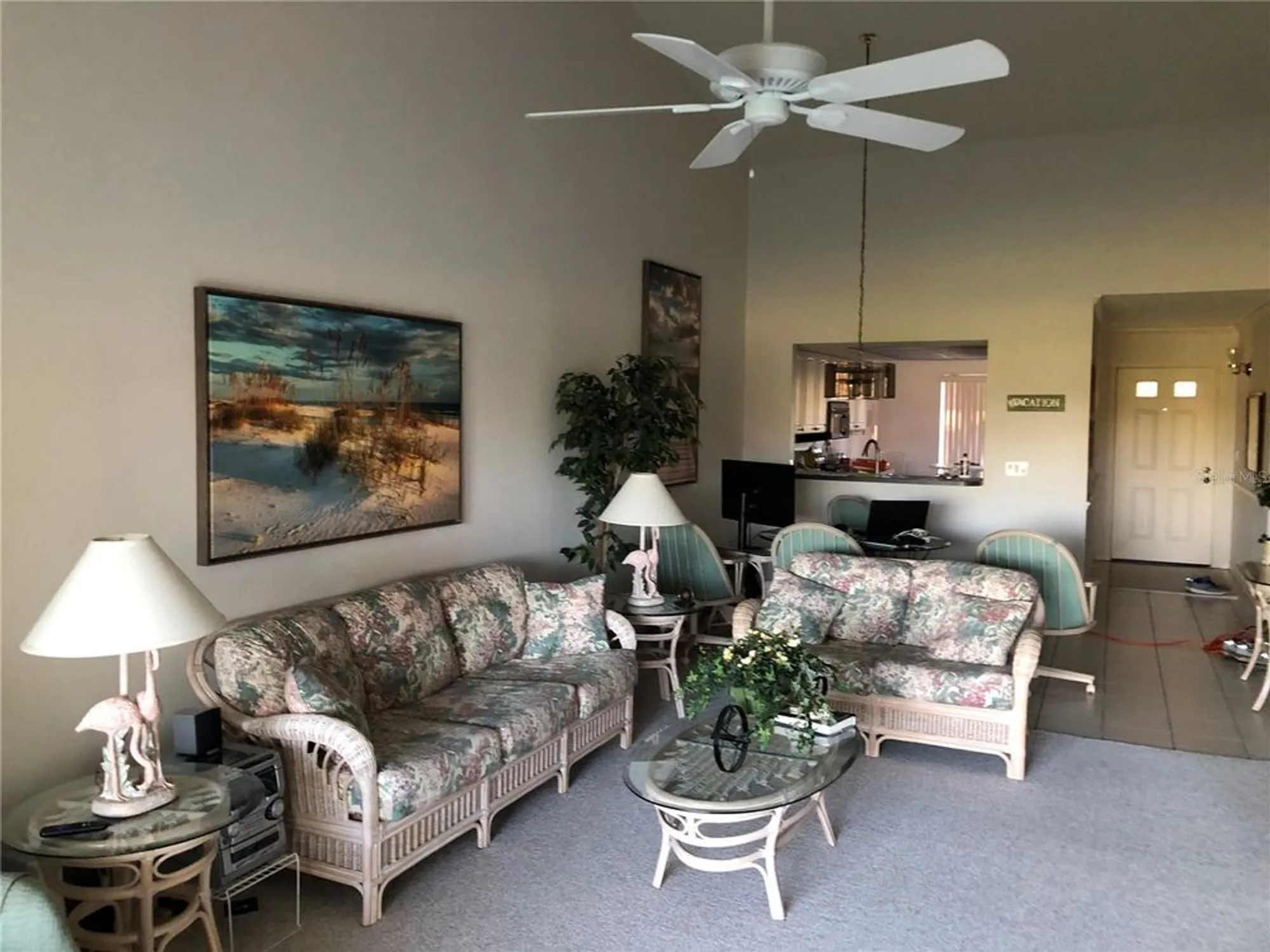 Property Slideshow image 13 of 23 | 6211 timber lake dr b4, Sarasota, FL, 34243