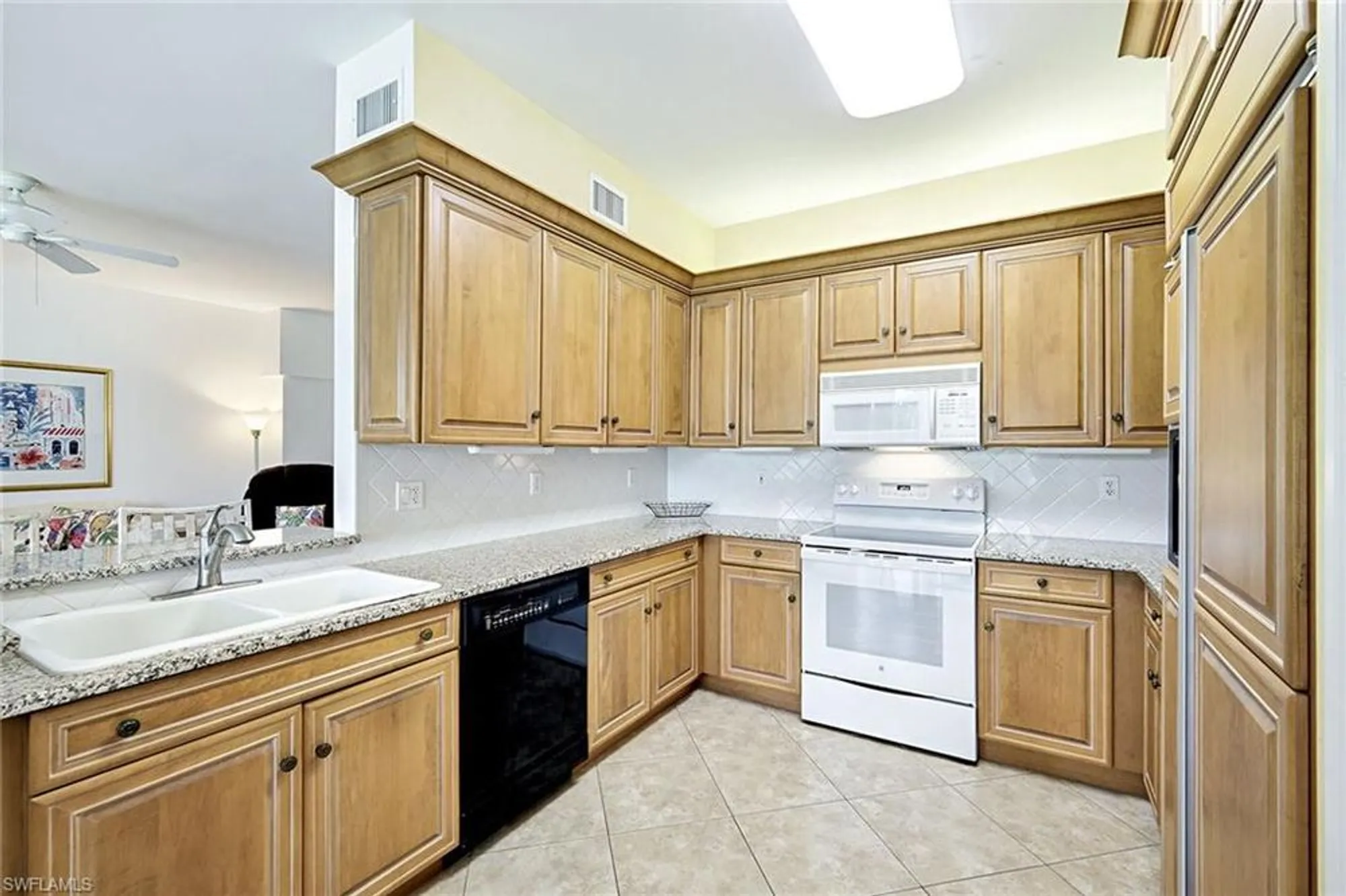 Property Slideshow image 10 of 34 | 3501 ballybridge cir apt 102, Bonita Springs, FL, 34134