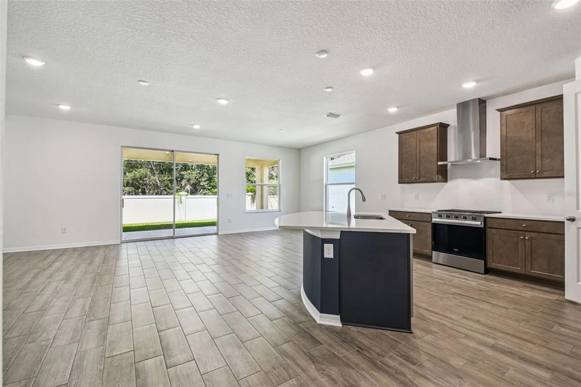 Property Slideshow image 15 of 71 | 19669 fort king run, Brooksville, FL, 34601